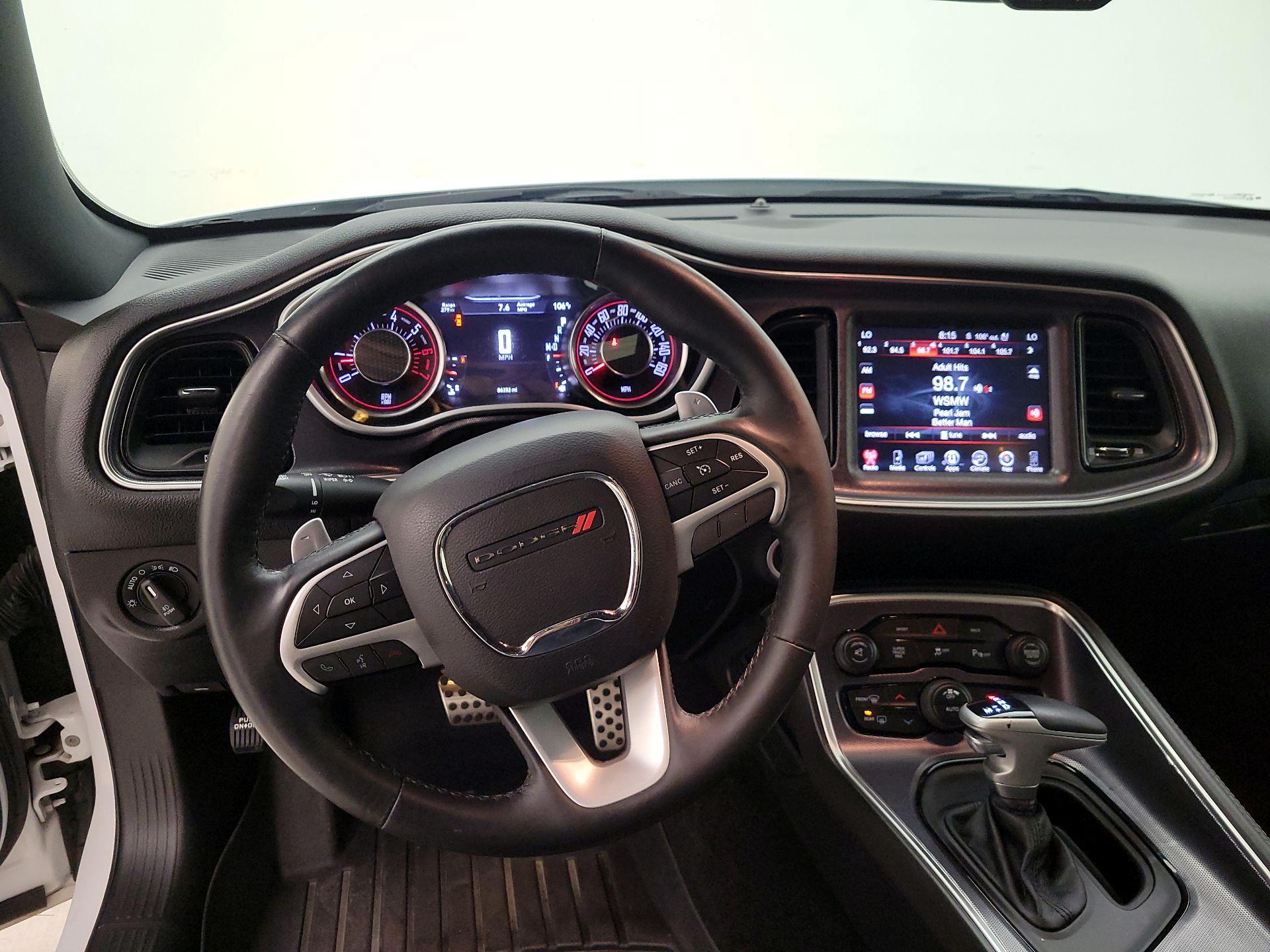 Thumbnail: 2015 Dodge Challenger - 10