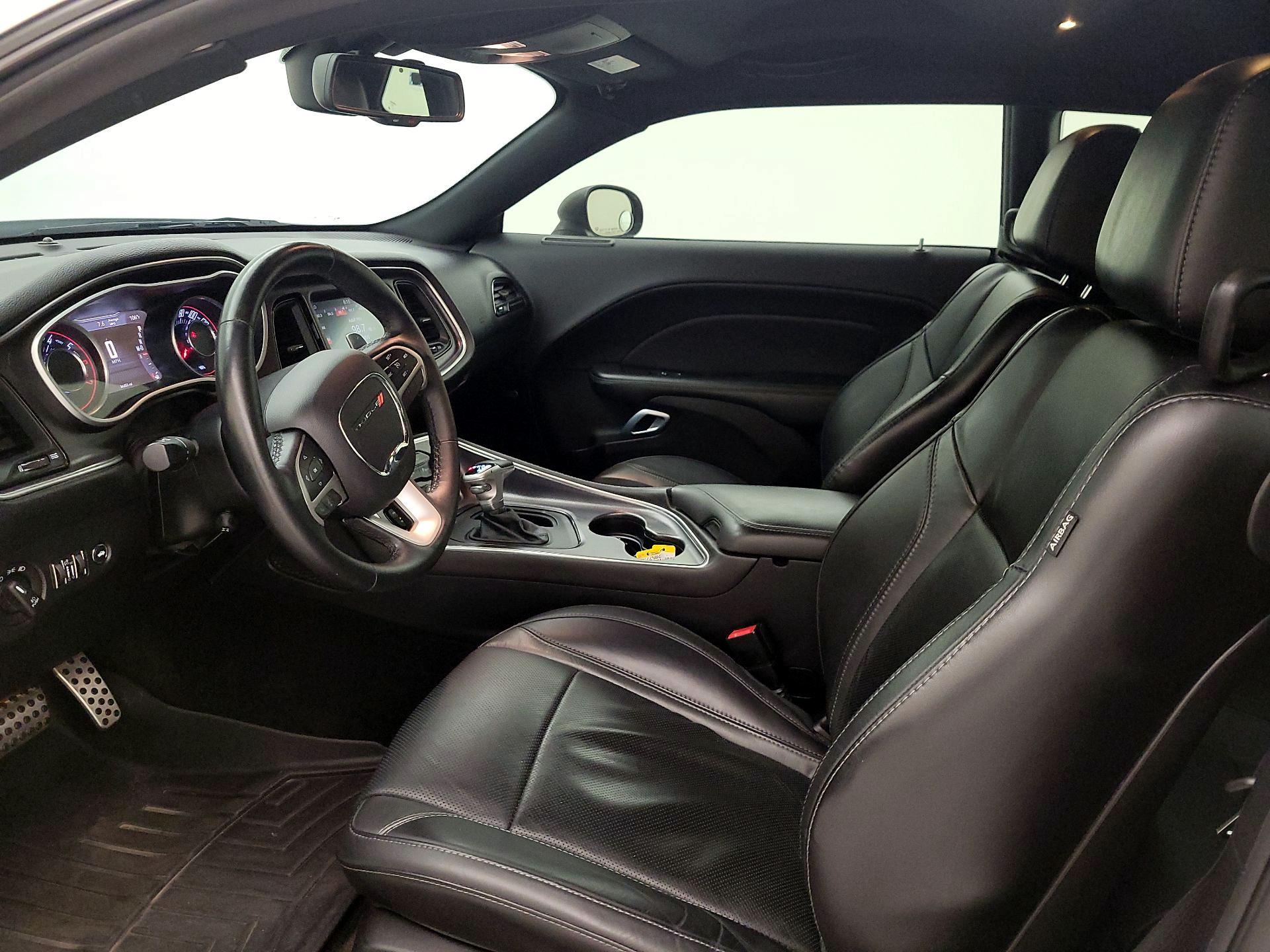 Thumbnail: 2015 Dodge Challenger - 11