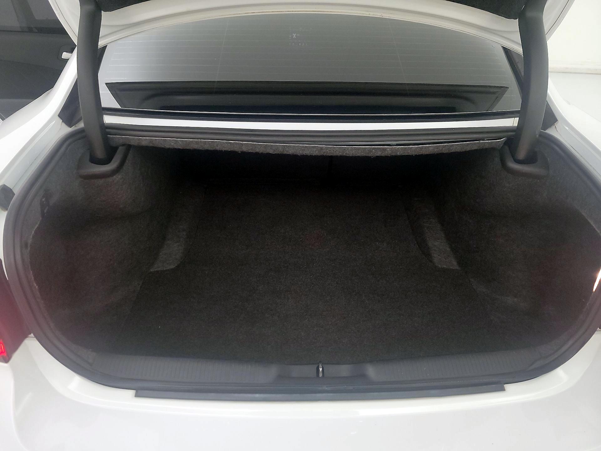 Thumbnail: 2020 Dodge Charger - 20