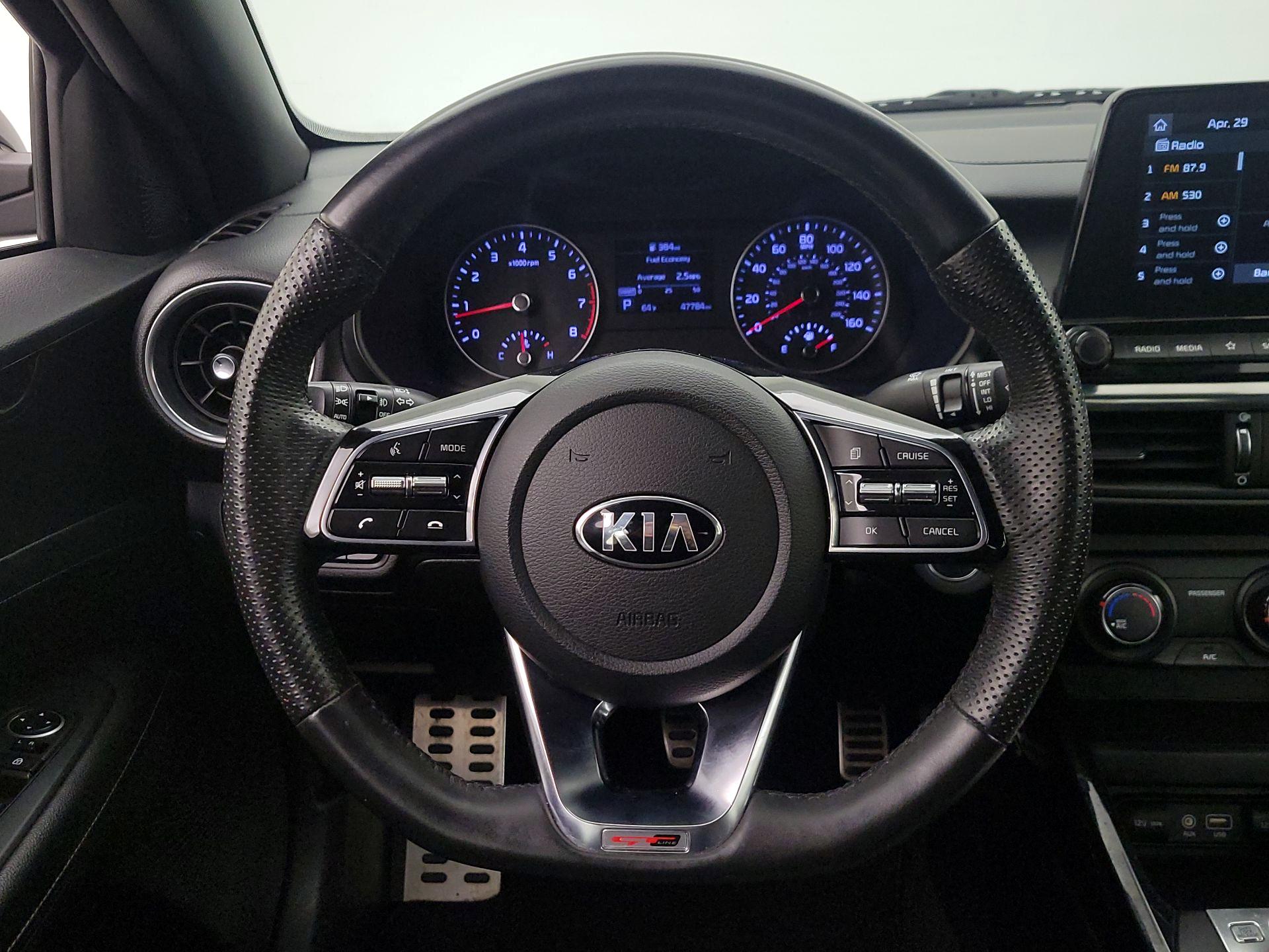 Thumbnail: 2020 Kia Forte - 10
