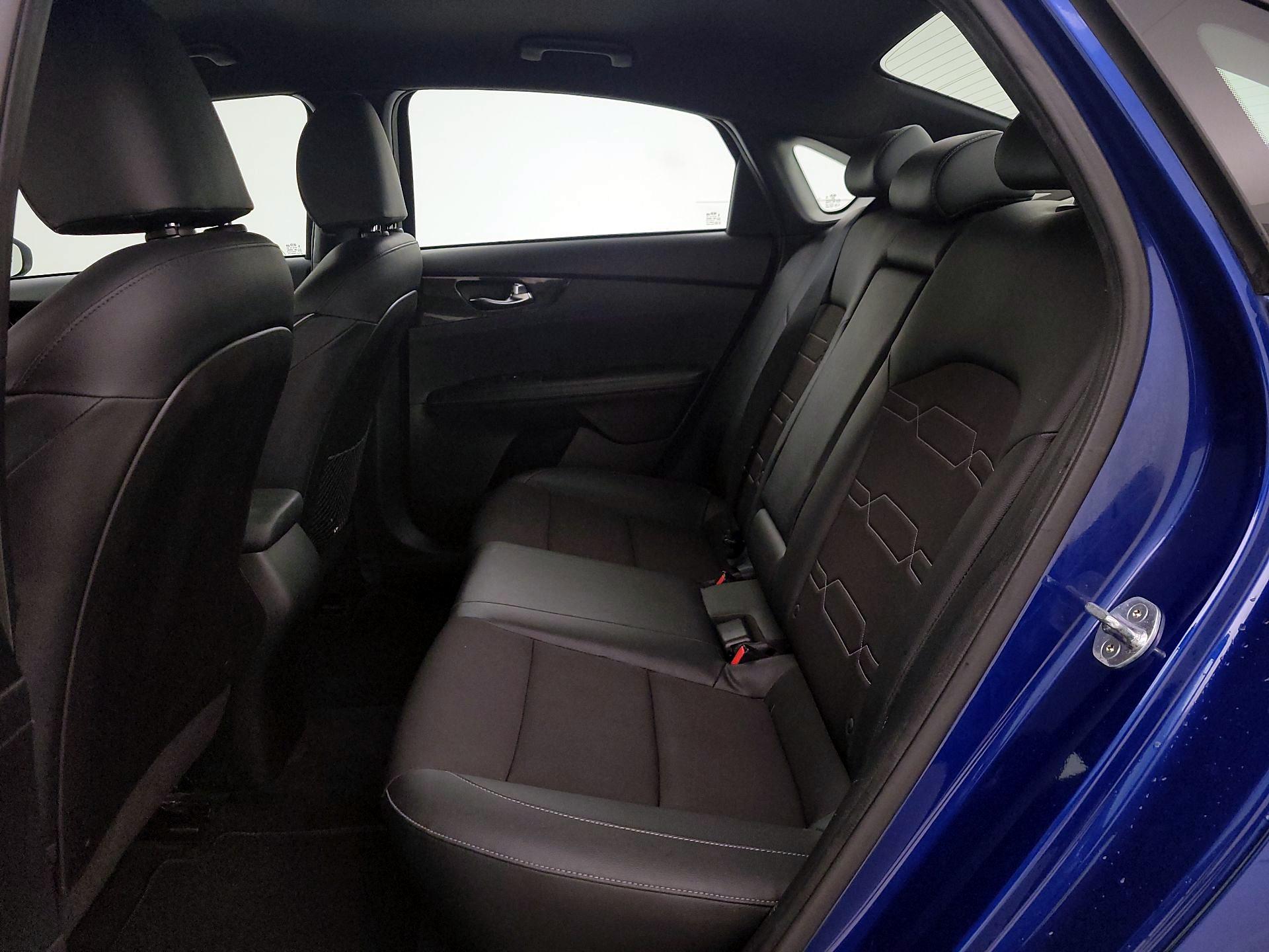 Thumbnail: 2020 Kia Forte - 19