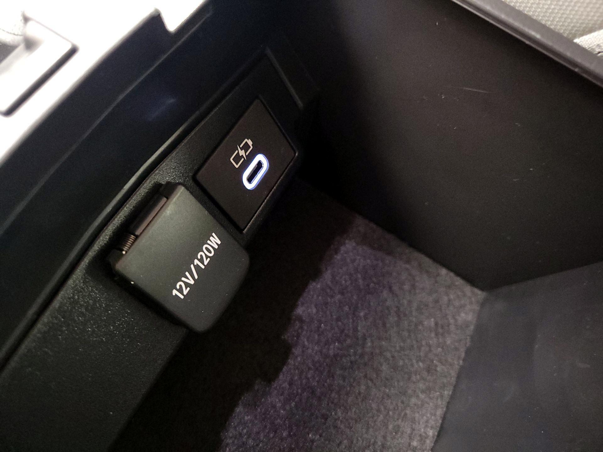 Thumbnail: 2026 Toyota Corolla Cross - 18