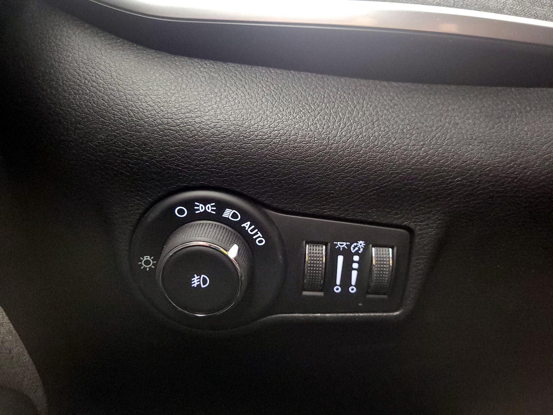 Thumbnail: 2024 Jeep Compass - 13