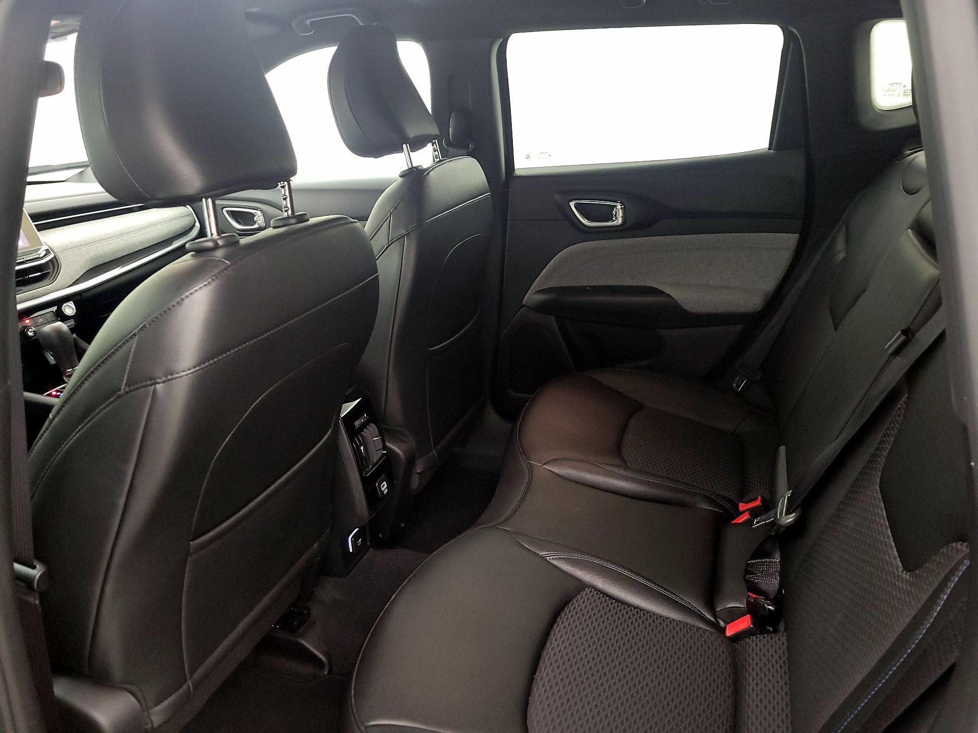 Thumbnail: 2024 Jeep Compass - 19