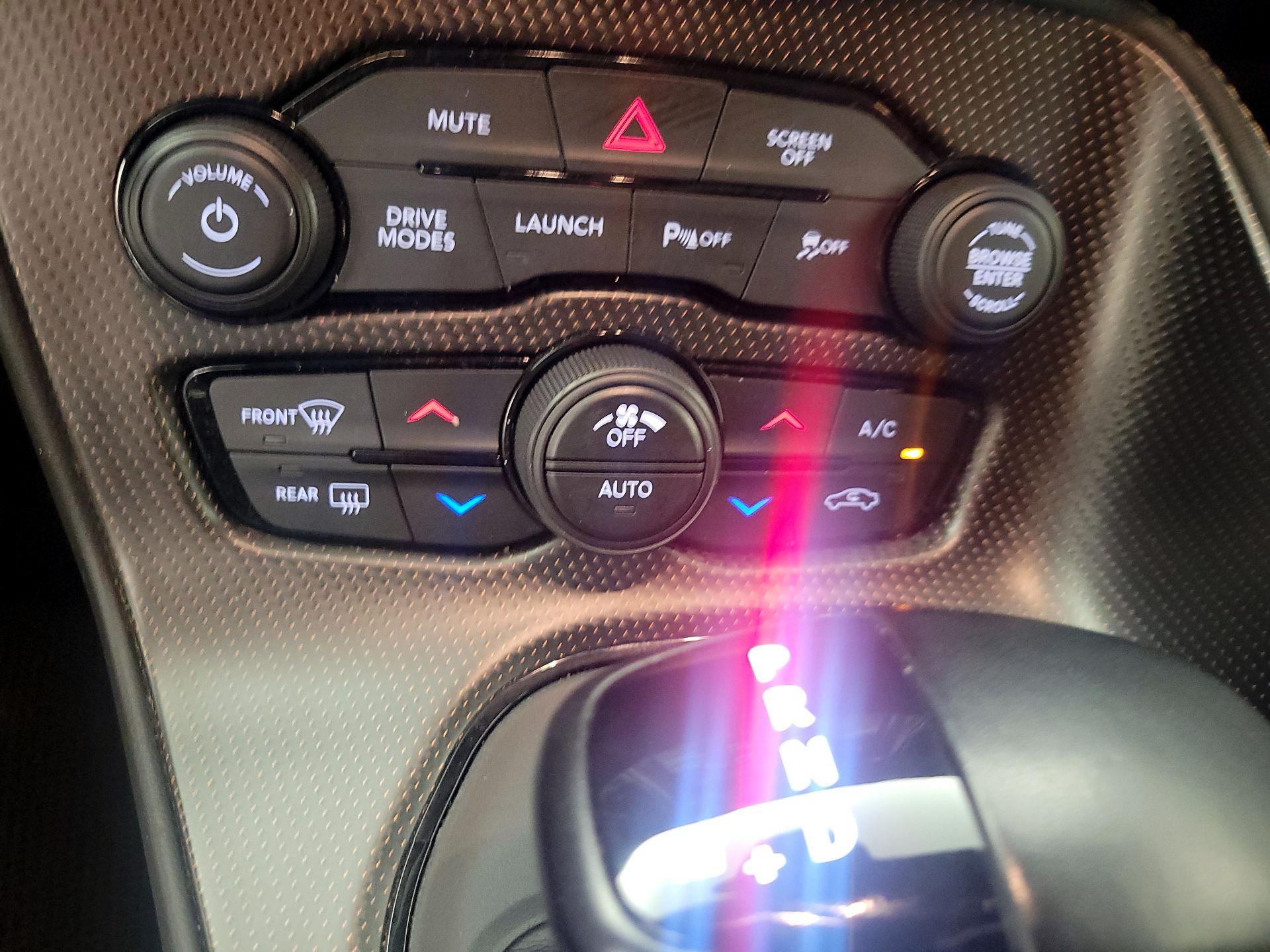 Thumbnail: 2020 Dodge Challenger - 17