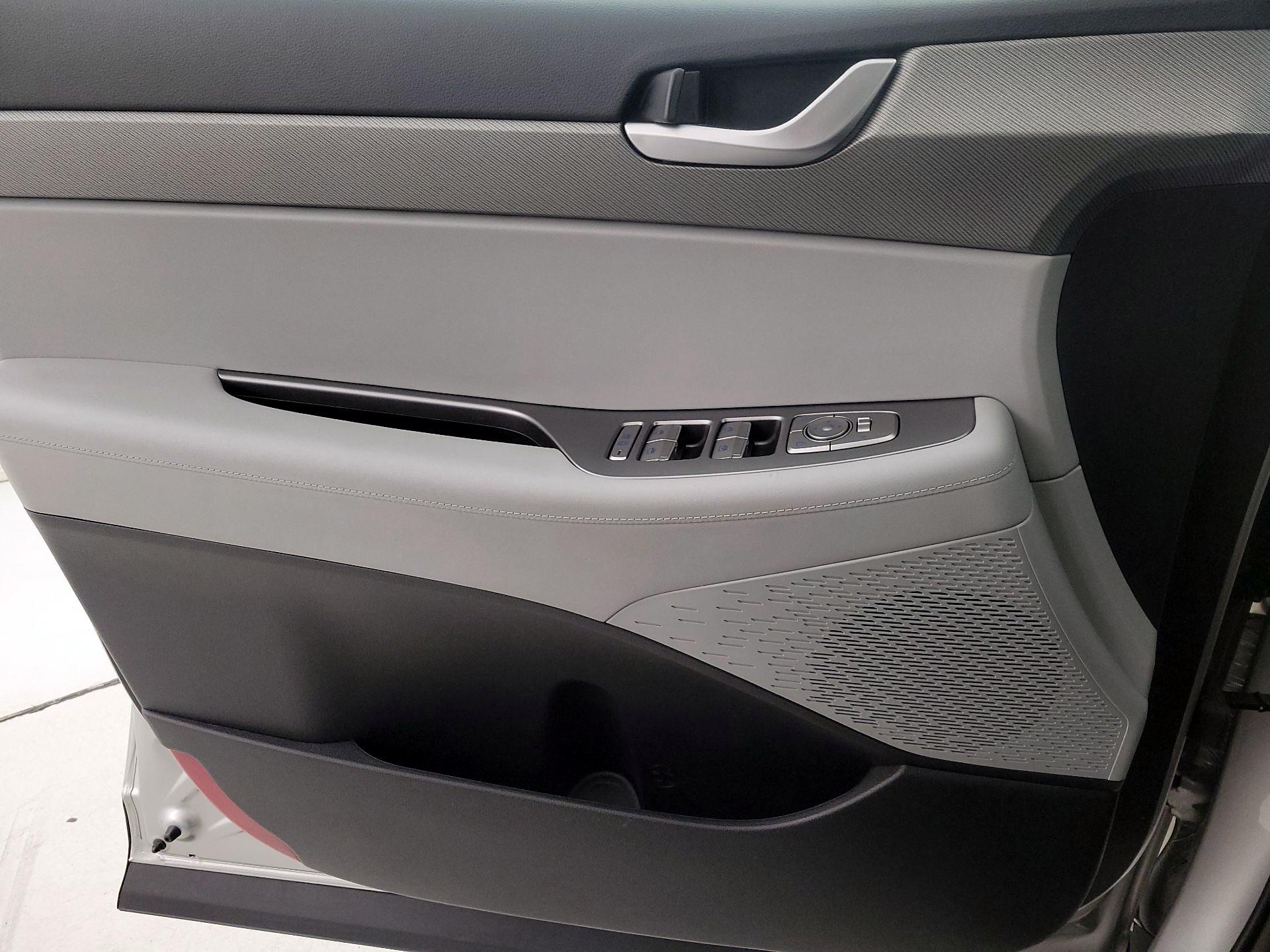 Thumbnail: 2025 Hyundai Palisade - 12