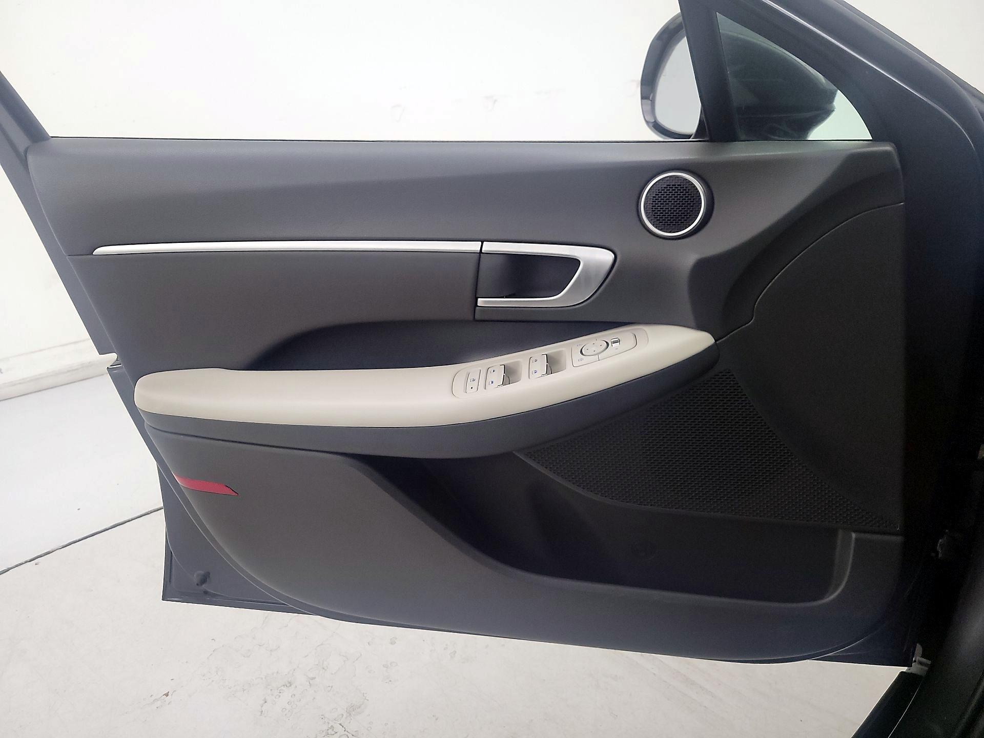 Thumbnail: 2025 Hyundai Sonata - 12