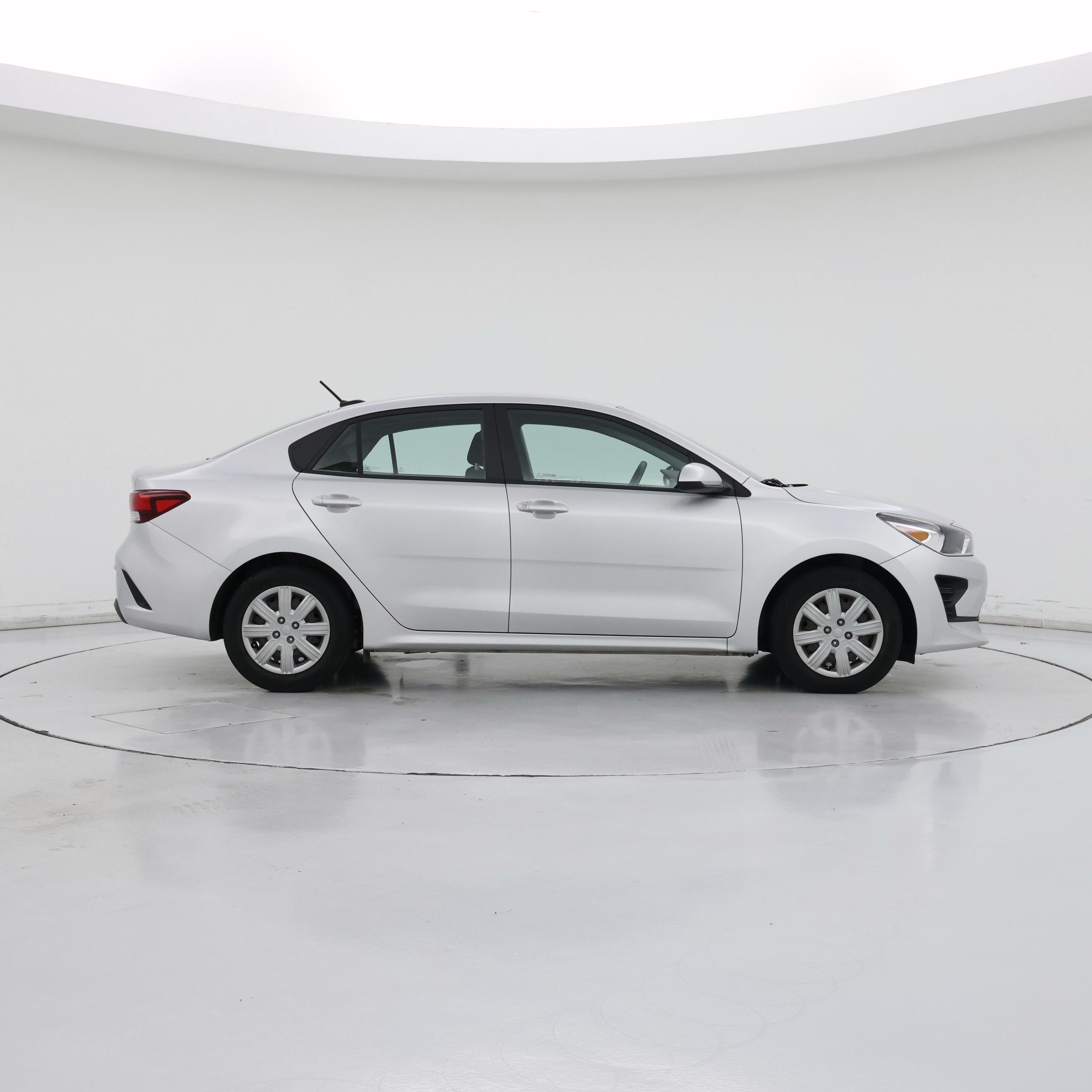 Thumbnail: 2021 Kia Rio - 7