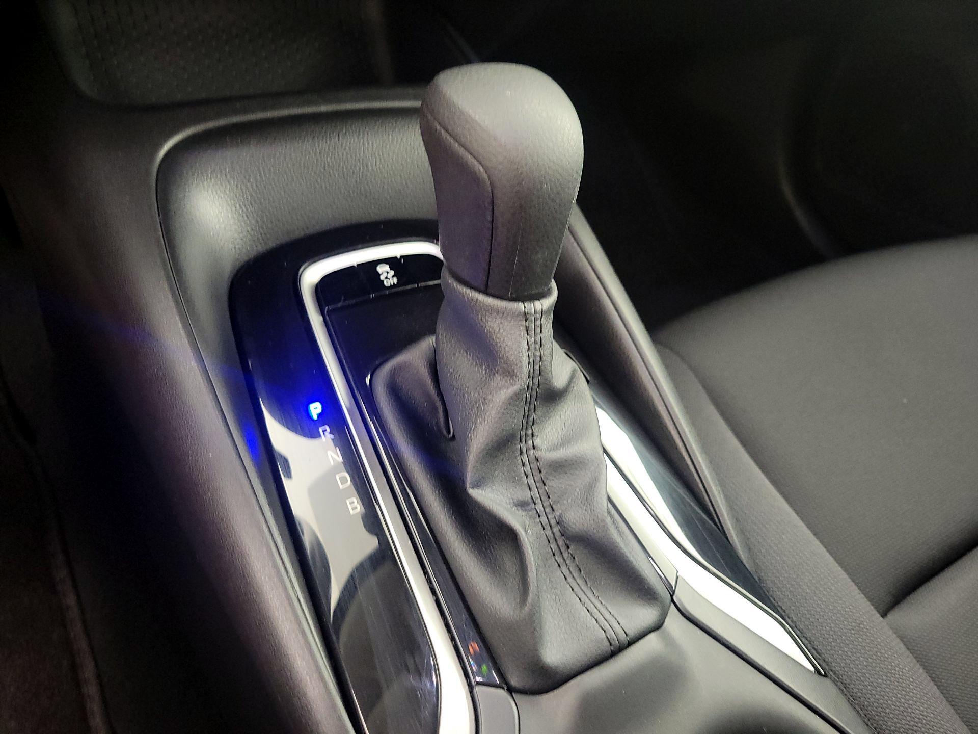 Thumbnail: 2025 Toyota Corolla - 17