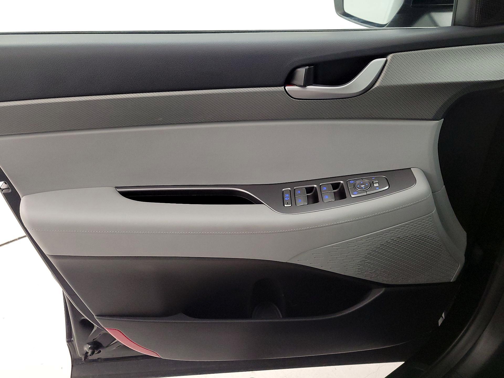 Thumbnail: 2025 Hyundai Palisade - 12