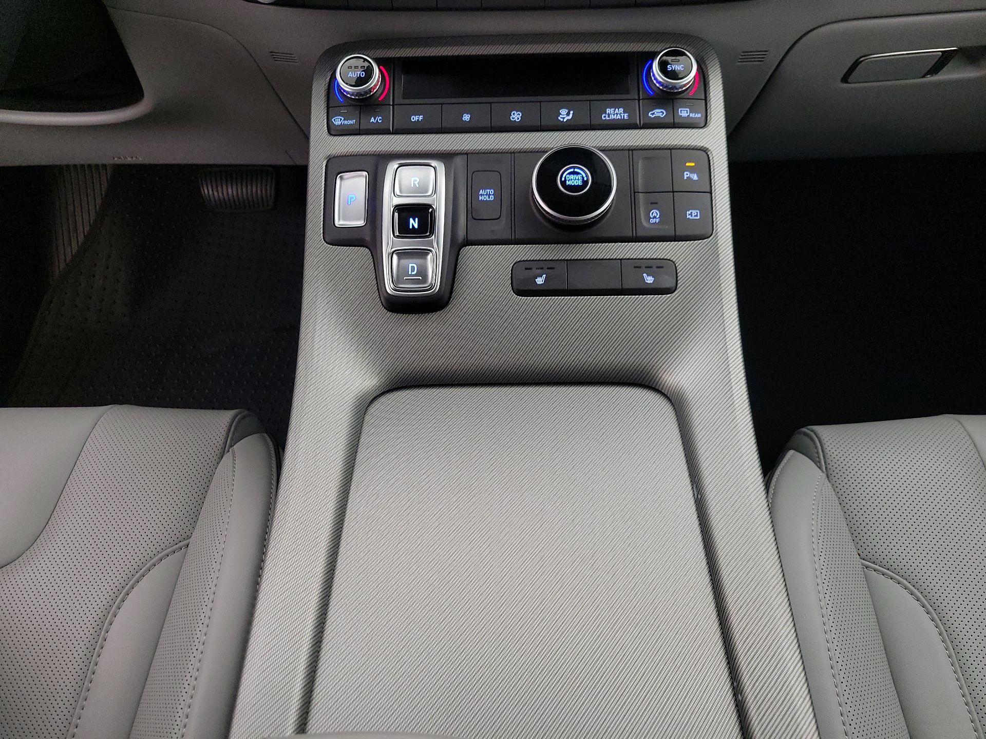 Thumbnail: 2025 Hyundai Palisade - 18