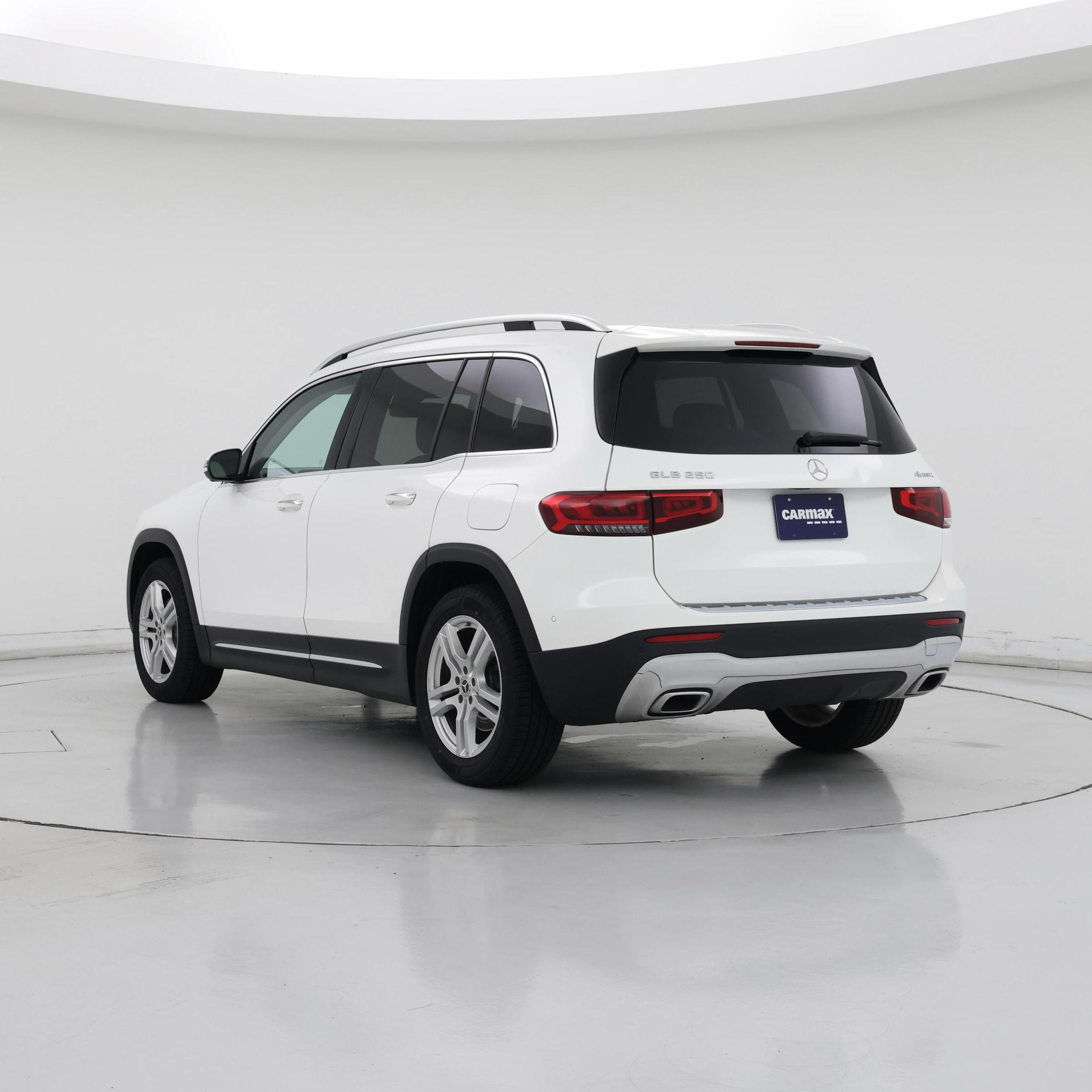Thumbnail: 2023 Mercedes-Benz GLB - 2
