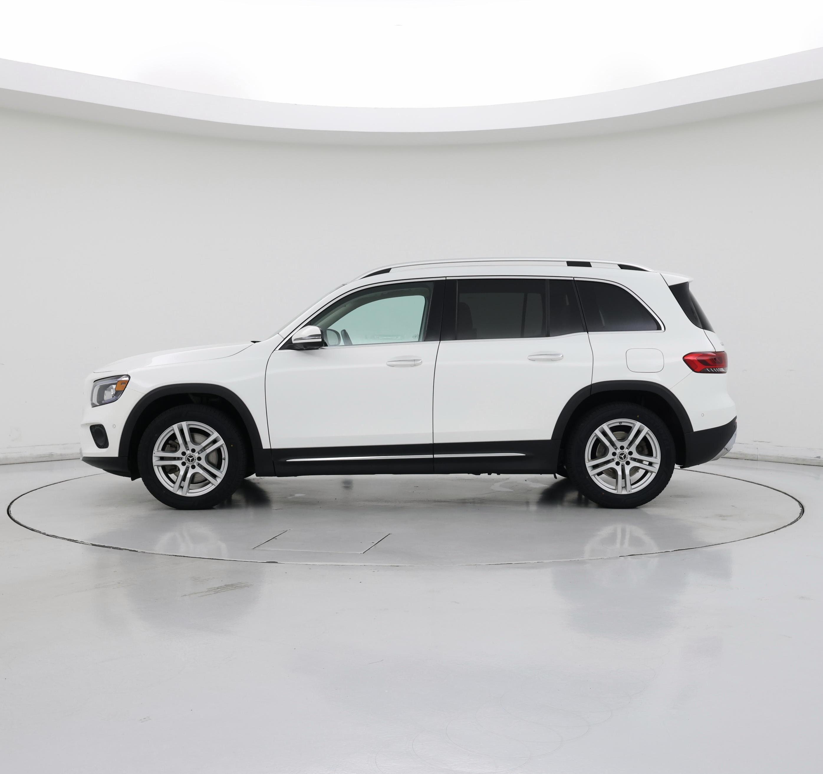 Thumbnail: 2023 Mercedes-Benz GLB - 3