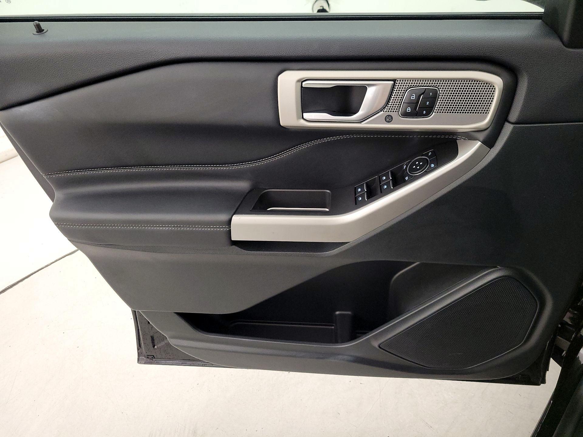 Thumbnail: 2023 Ford Explorer - 12