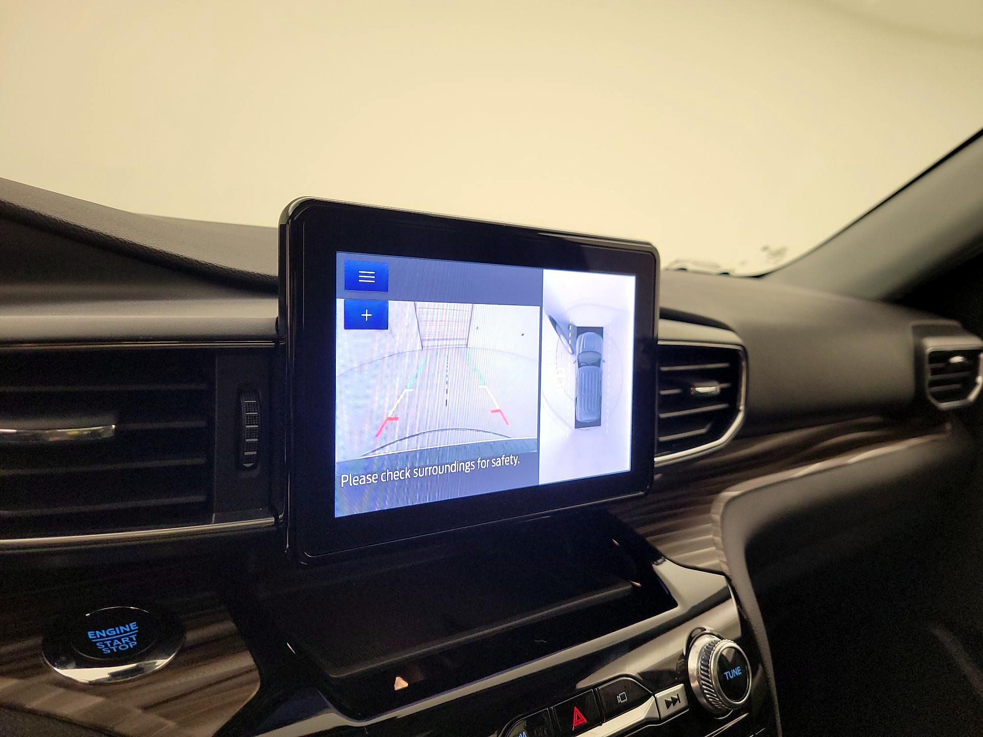 Thumbnail: 2023 Ford Explorer - 15