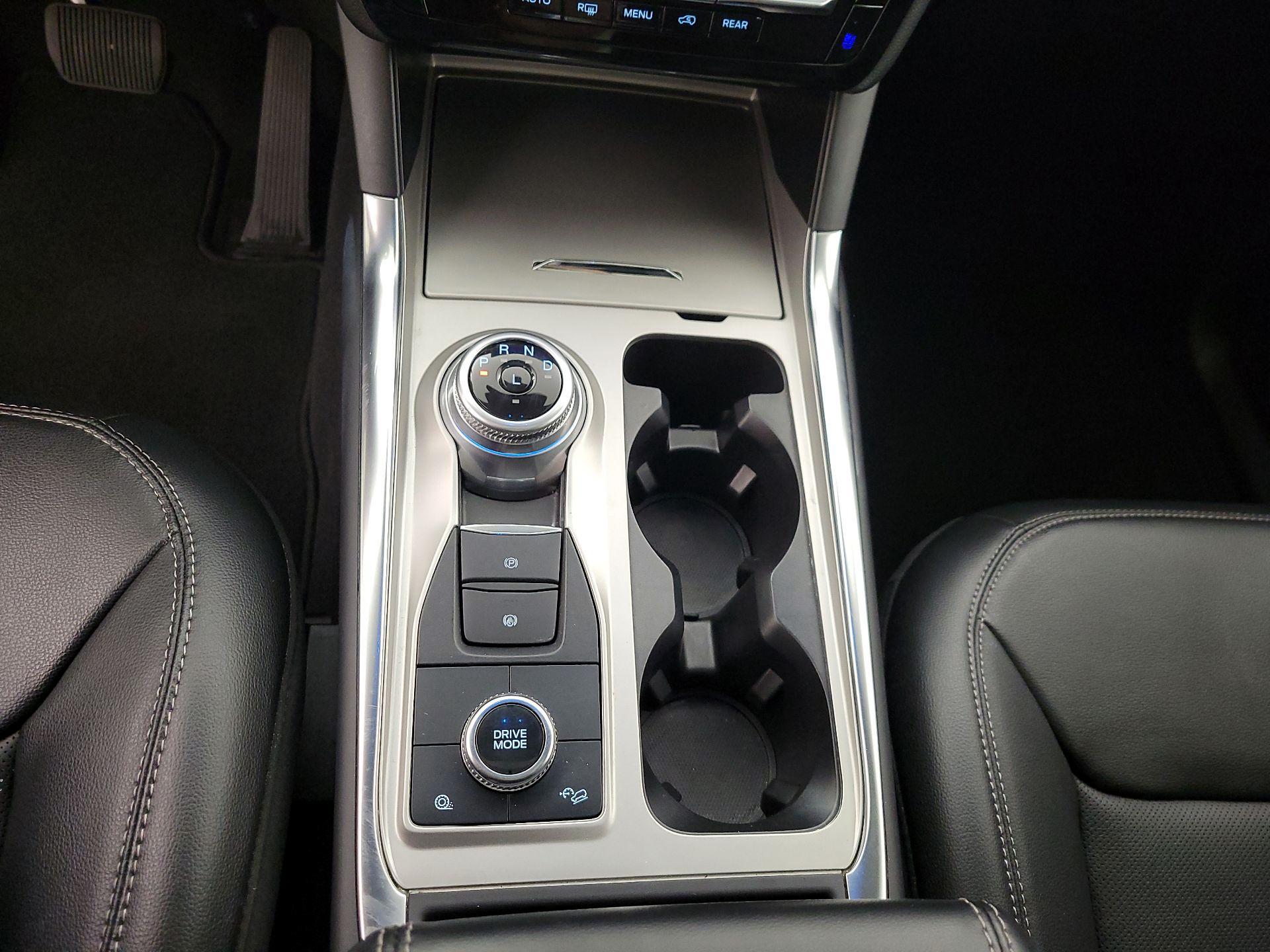 Thumbnail: 2023 Ford Explorer - 18