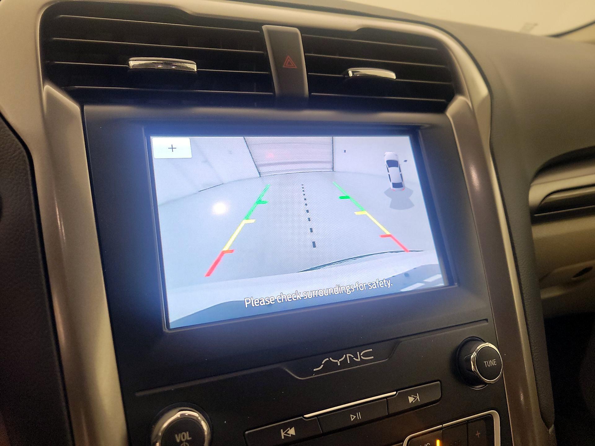 Thumbnail: 2019 Ford Fusion - 15