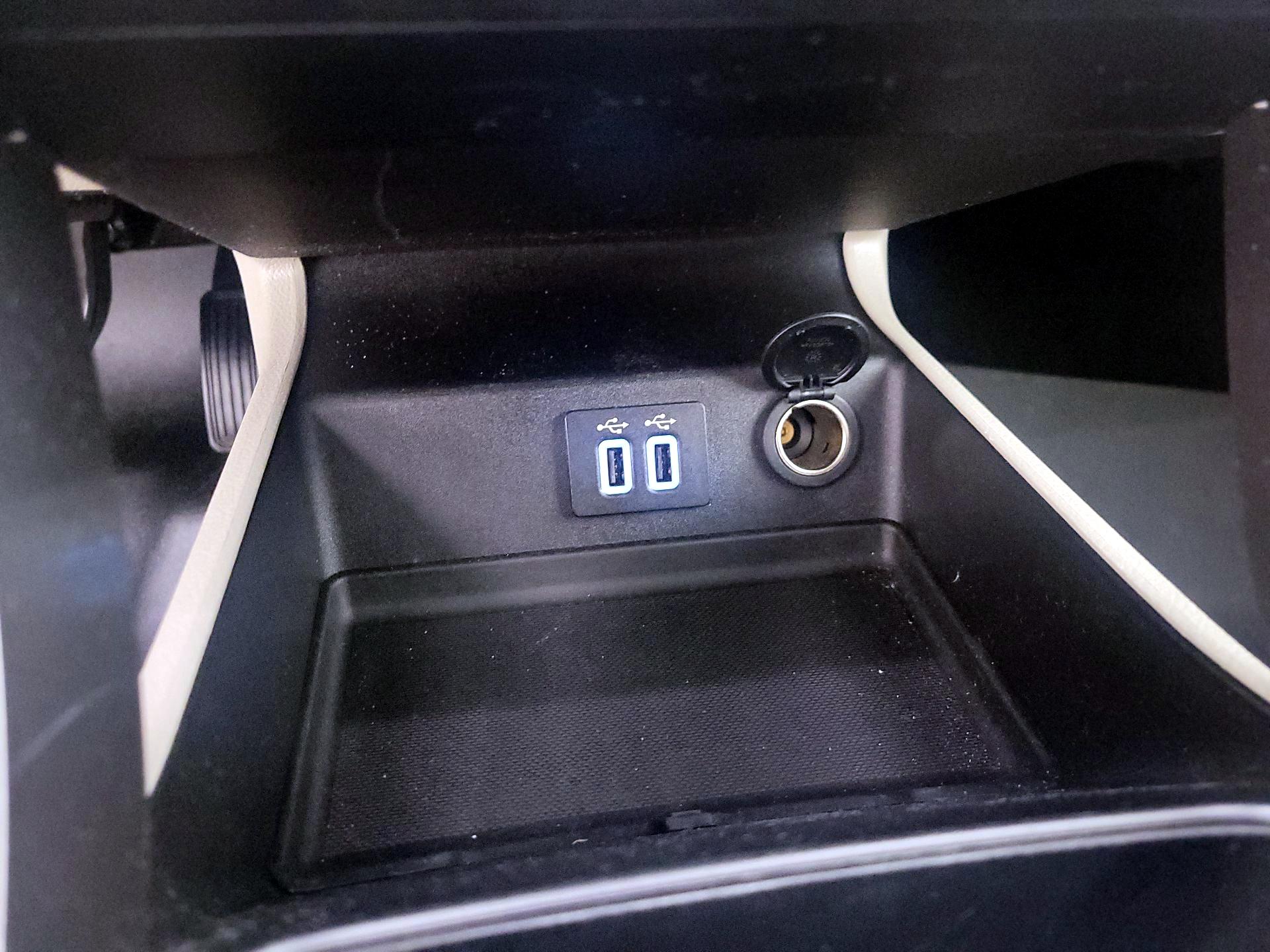 Thumbnail: 2019 Ford Fusion - 19