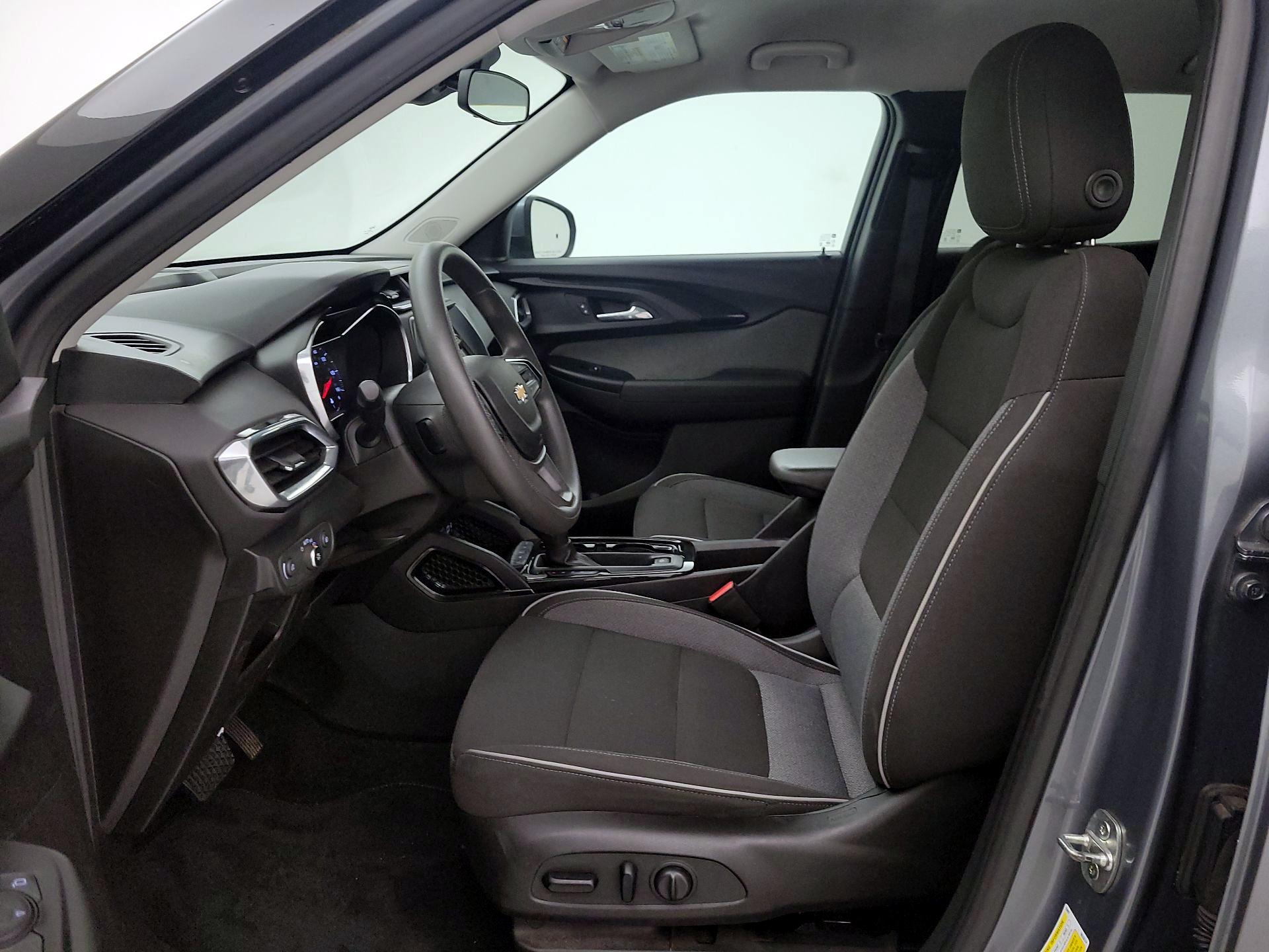 Thumbnail: 2021 Chevrolet TrailBlazer - 11