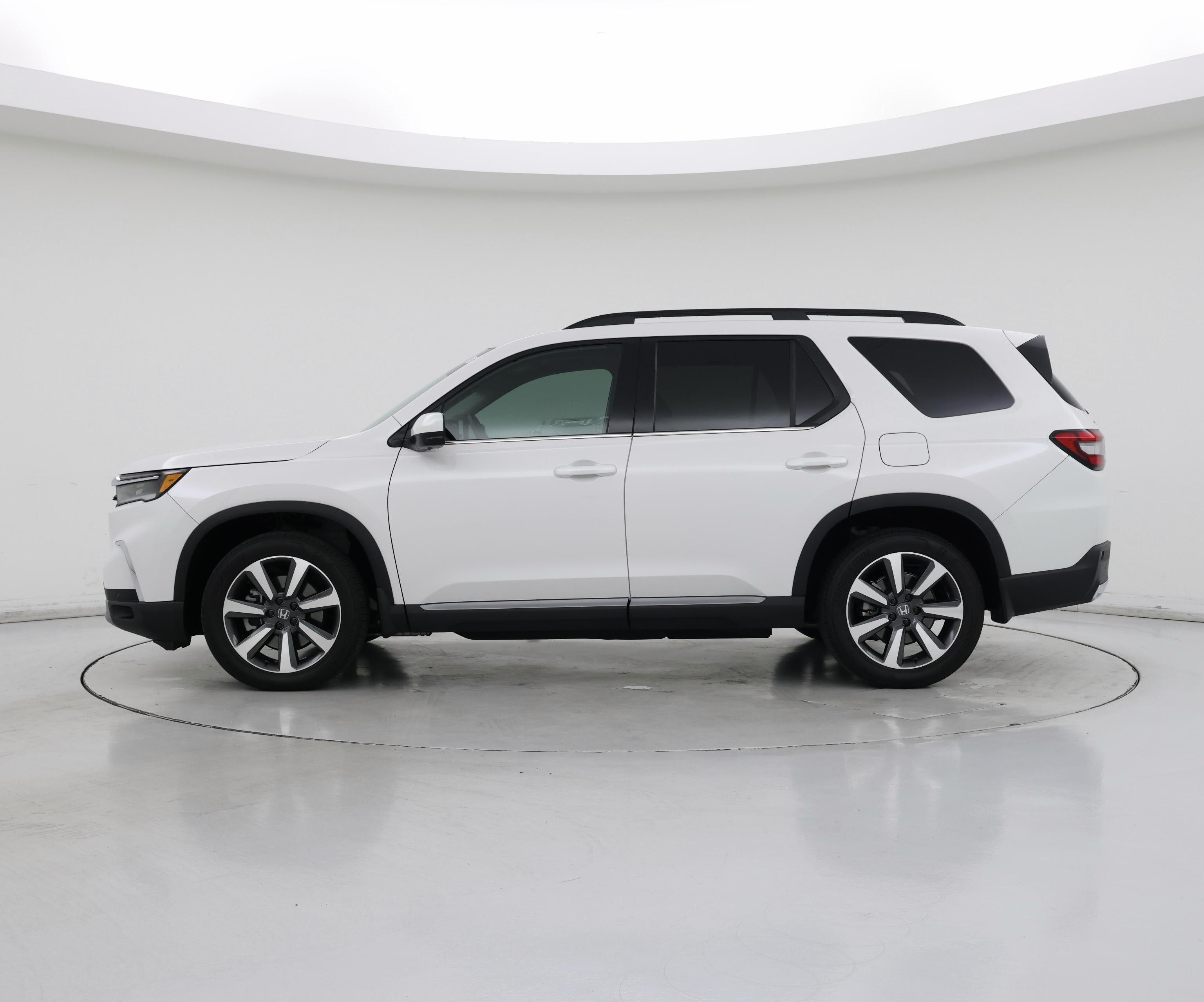 Thumbnail: 2025 Honda Pilot - 3