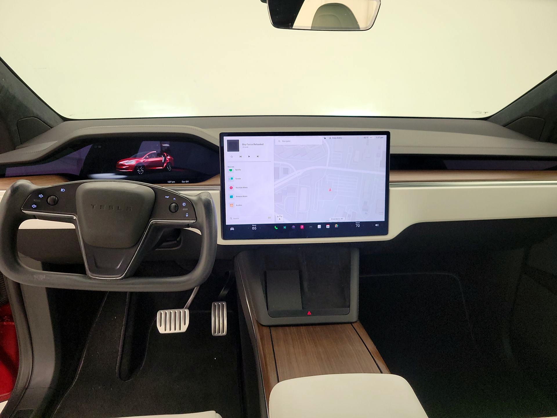 Thumbnail: 2023 Tesla Model X - 9