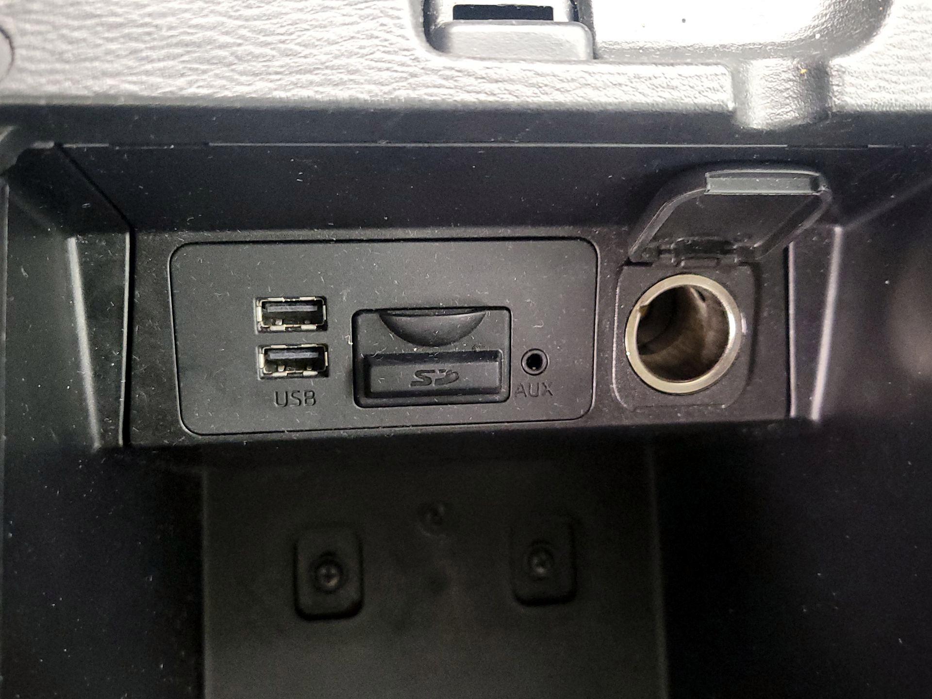 Thumbnail: 2015 Mazda Mazda3 - 19