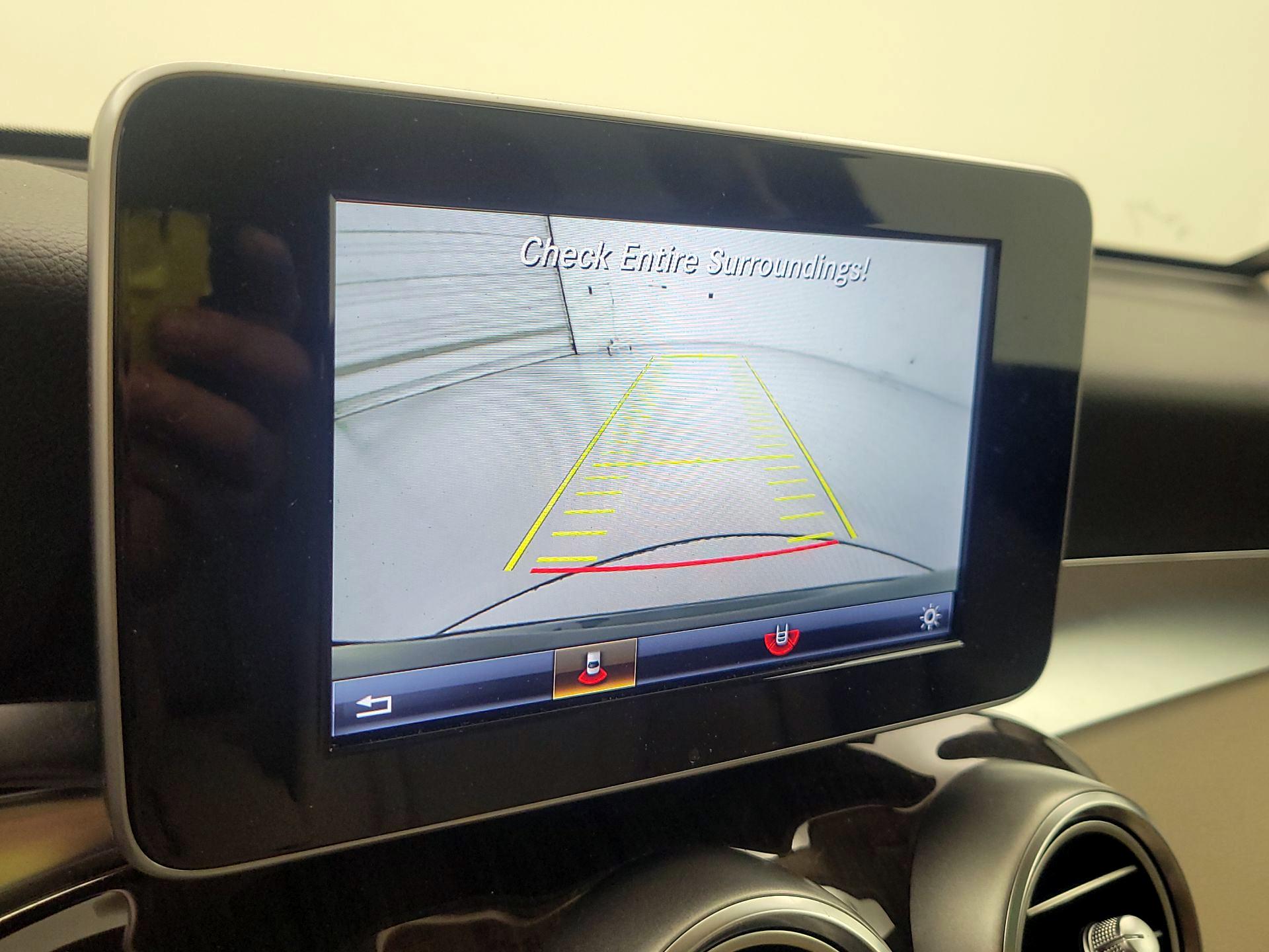 Thumbnail: 2017 Mercedes-Benz GLC - 15