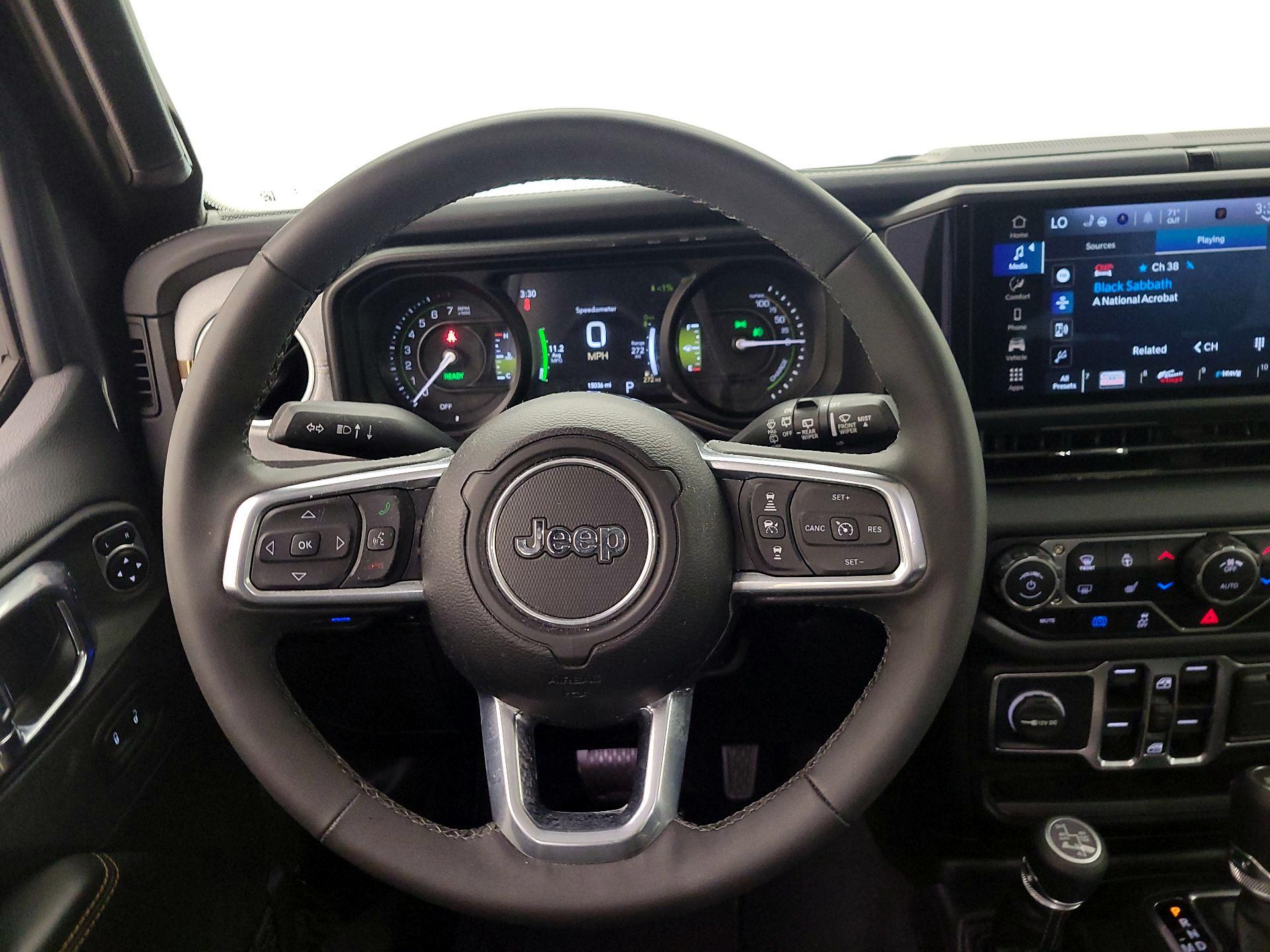 Thumbnail: 2025 Jeep Wrangler - 10