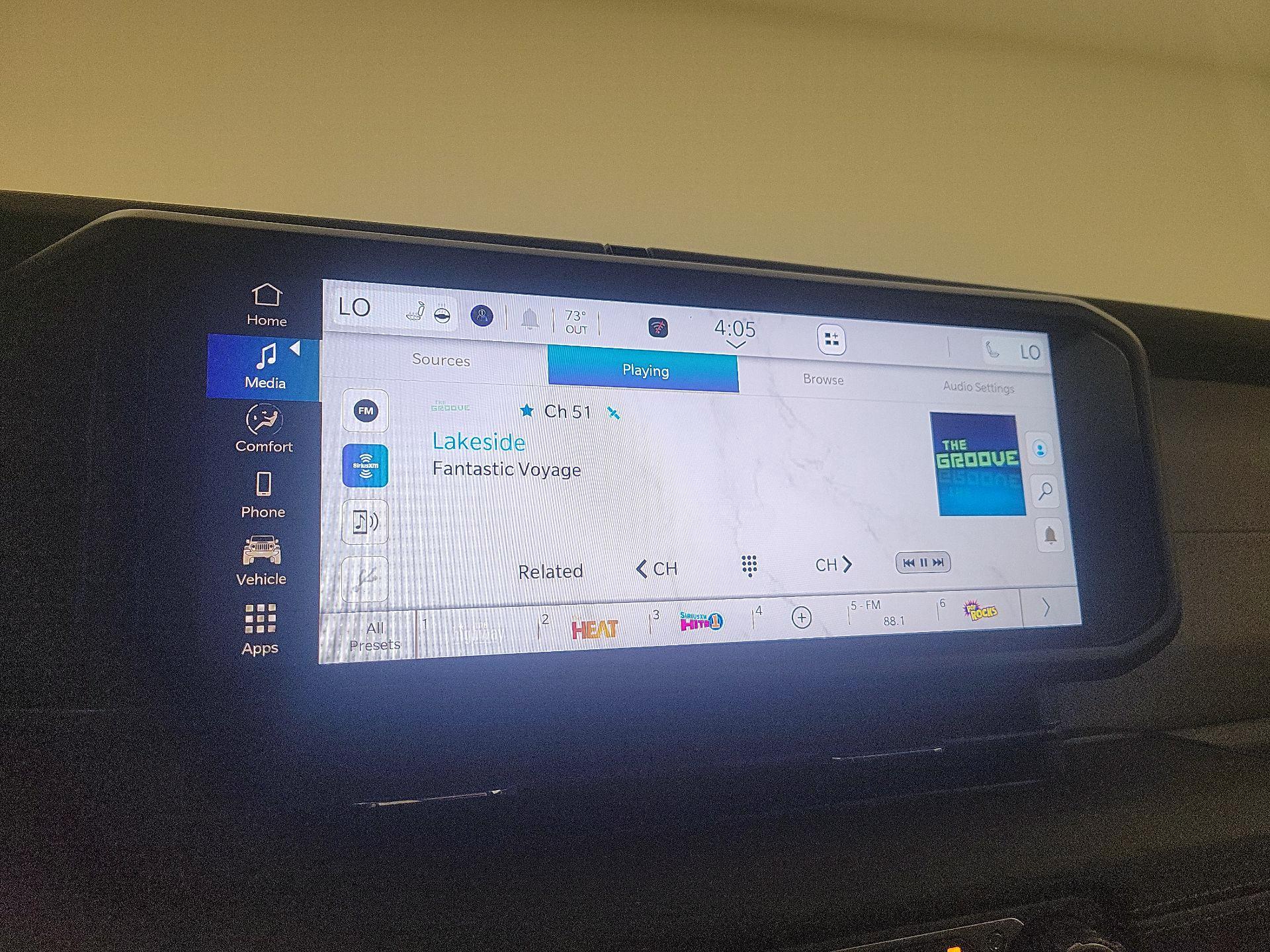 Thumbnail: 2025 Jeep Wrangler - 15