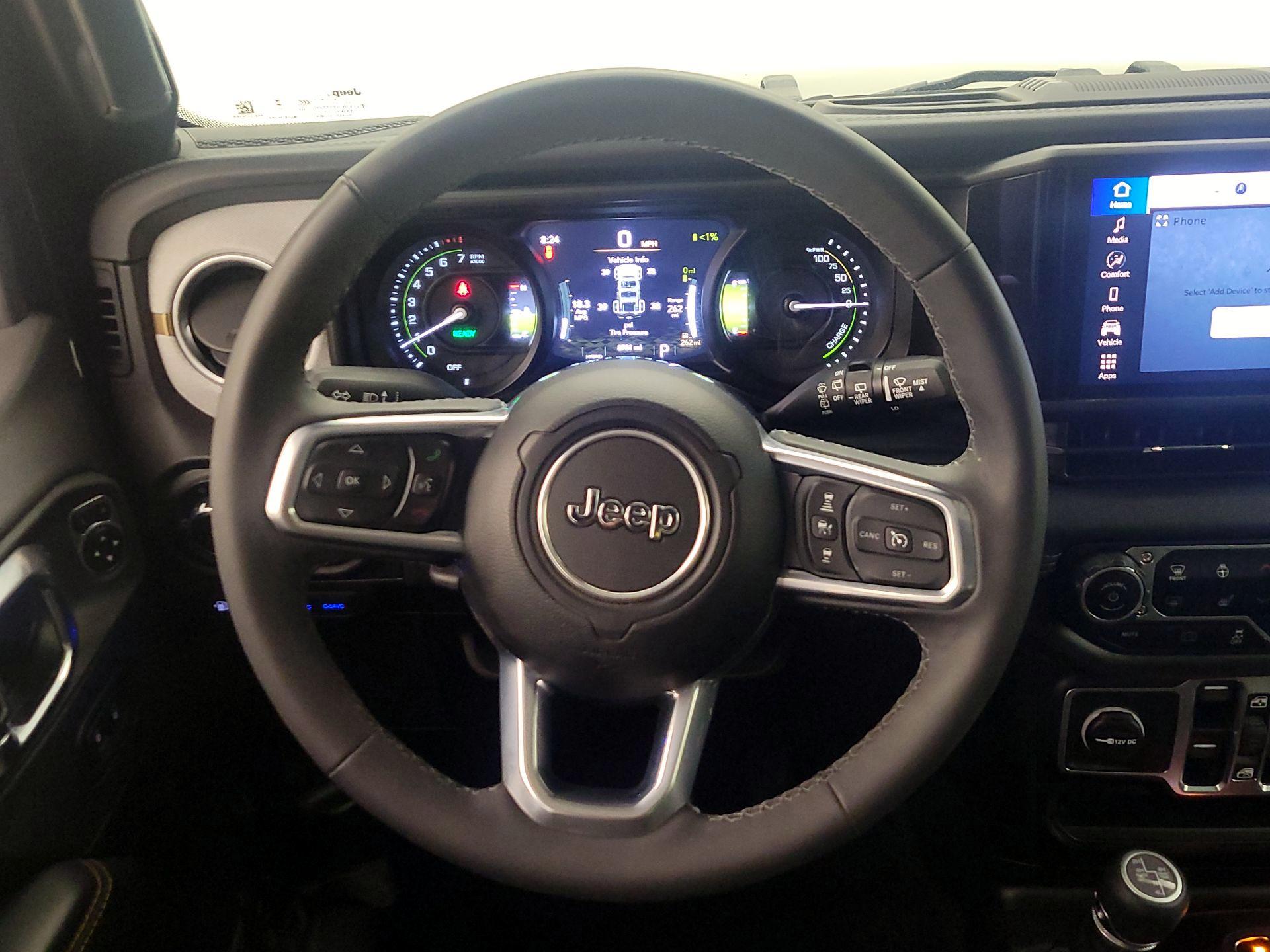 Thumbnail: 2025 Jeep Wrangler - 10