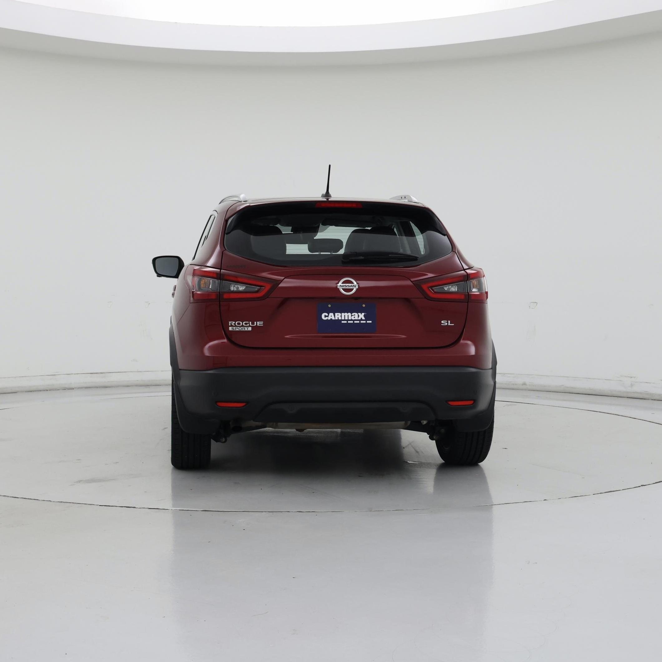 Thumbnail: 2021 Nissan Rogue Sport - 6