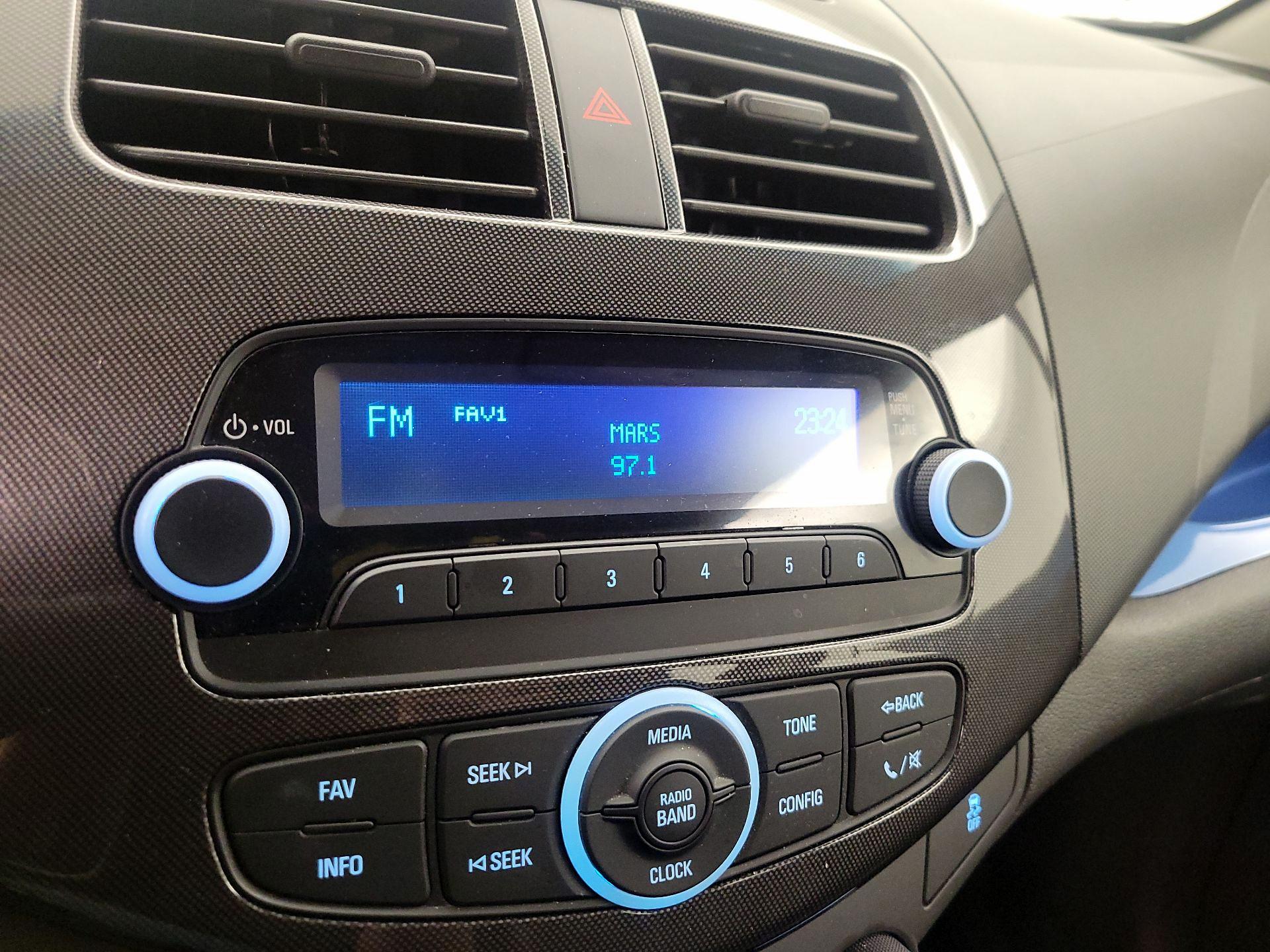 Thumbnail: 2014 Chevrolet Spark - 14