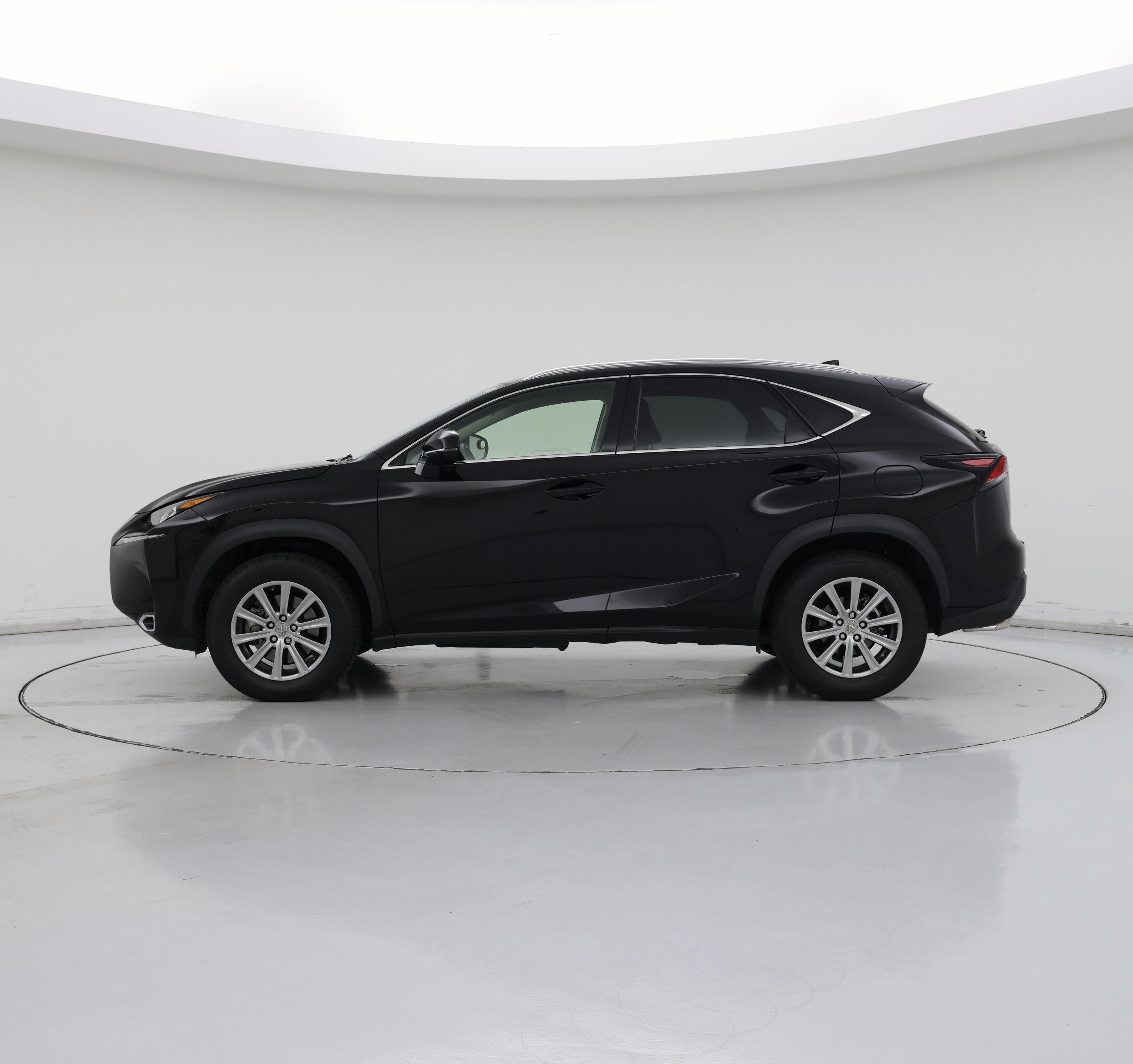 Thumbnail: 2016 Lexus NX - 3