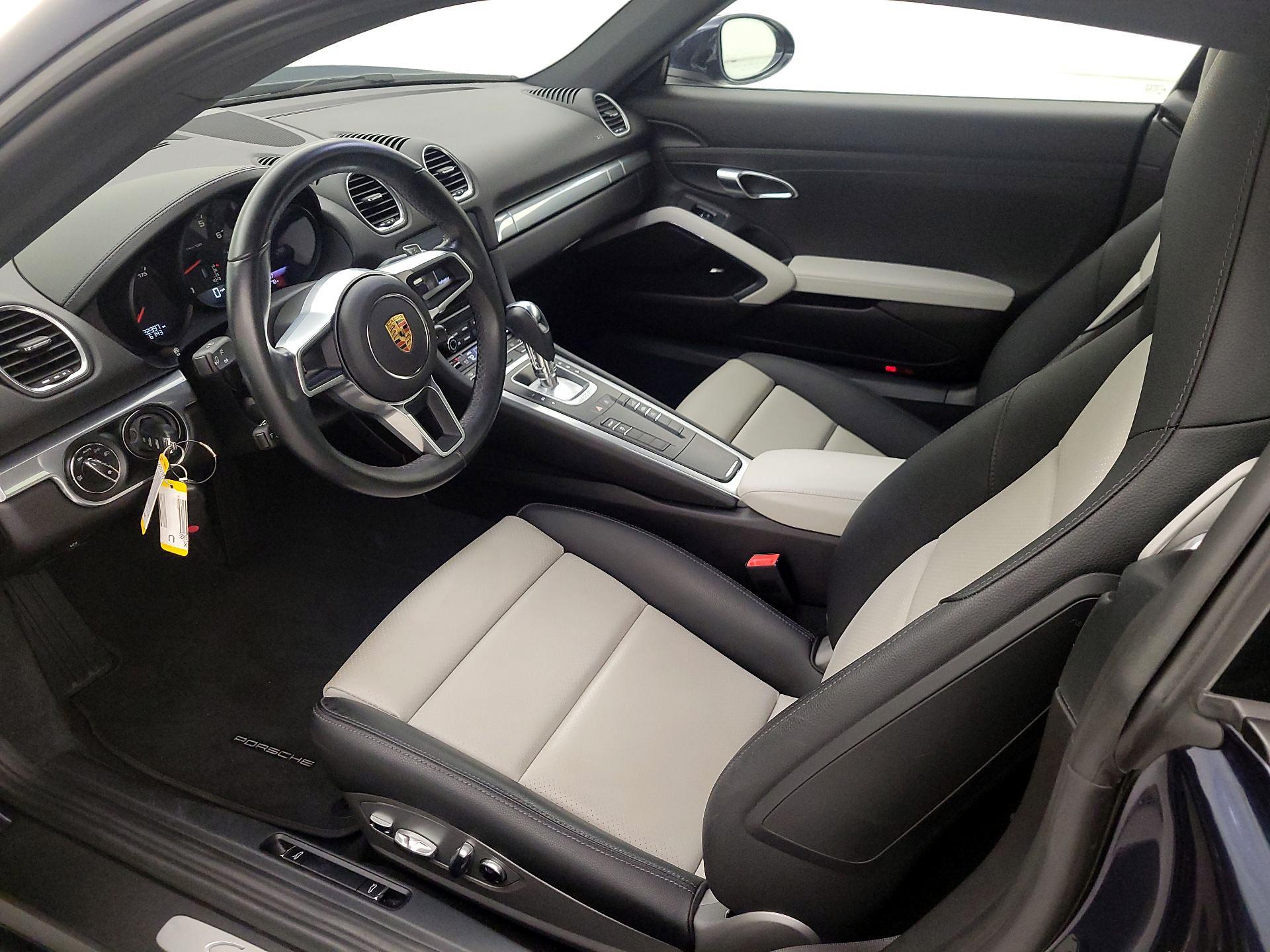 Thumbnail: 2021 Porsche 718 Cayman - 11