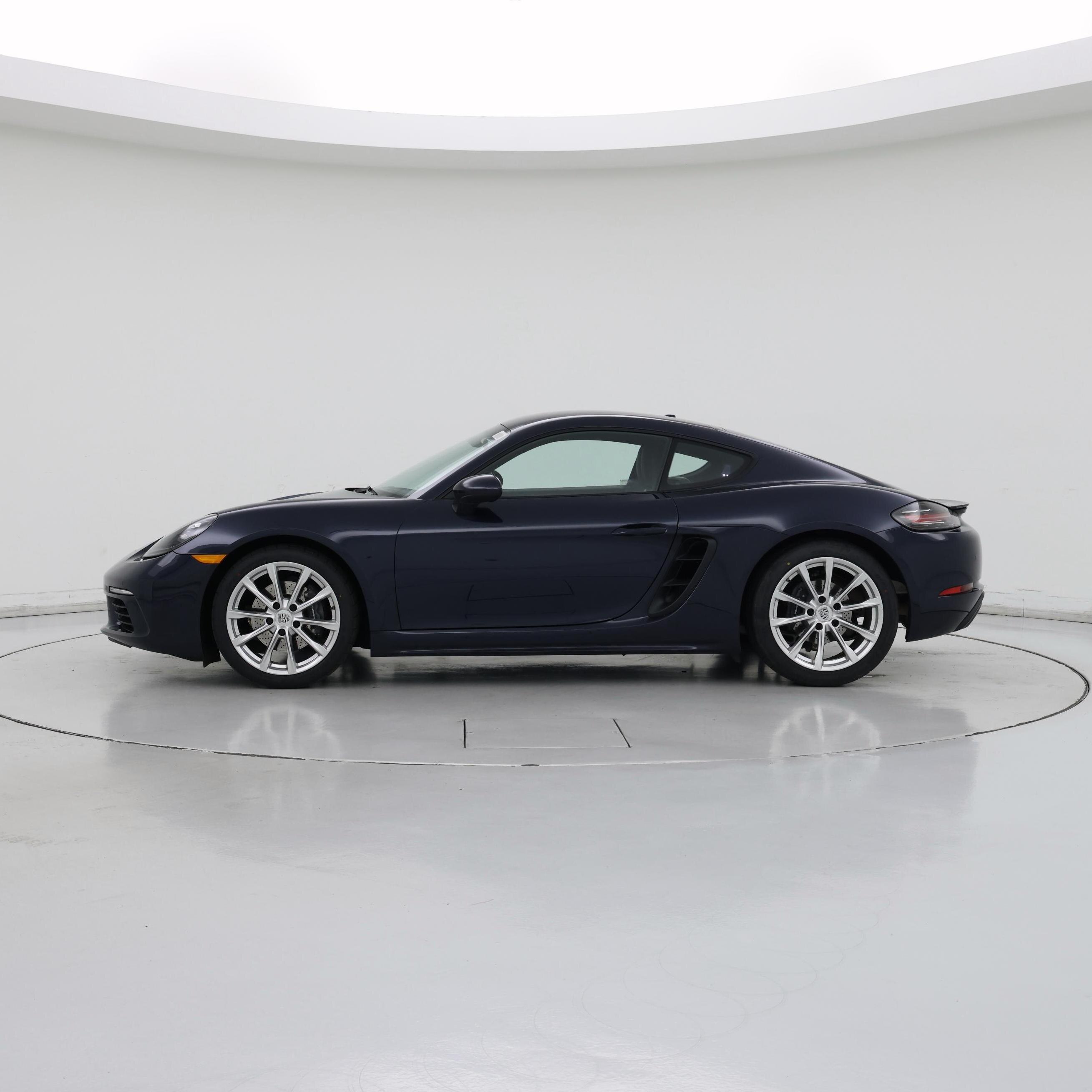 Thumbnail: 2021 Porsche 718 Cayman - 3