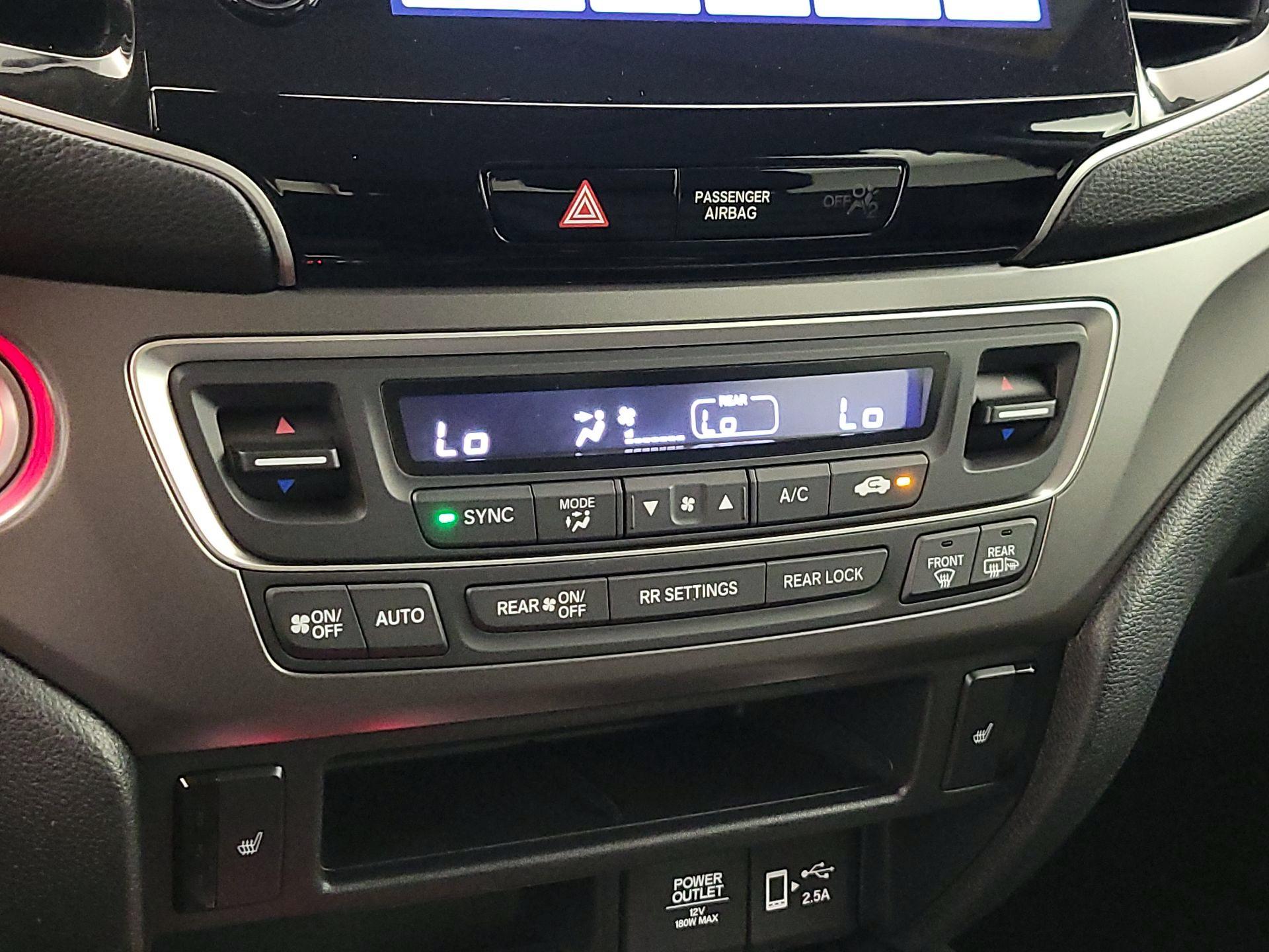 Thumbnail: 2022 Honda Pilot - 16