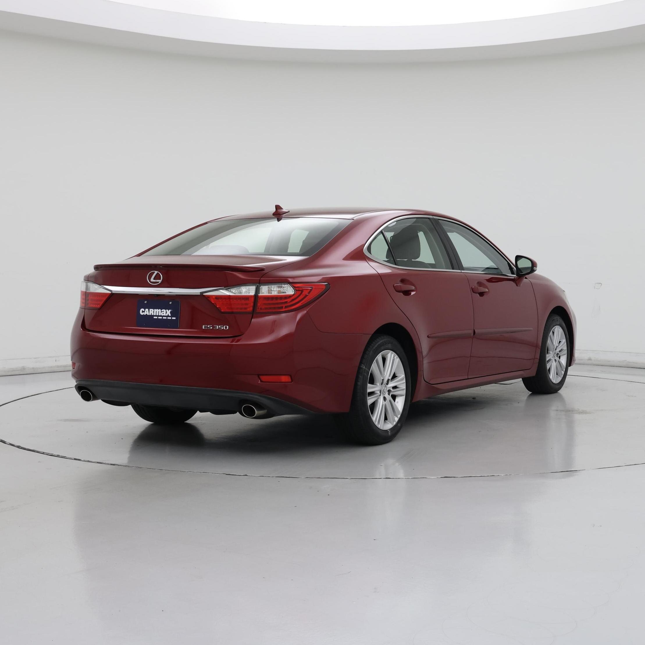 Thumbnail: 2014 Lexus ES - 8