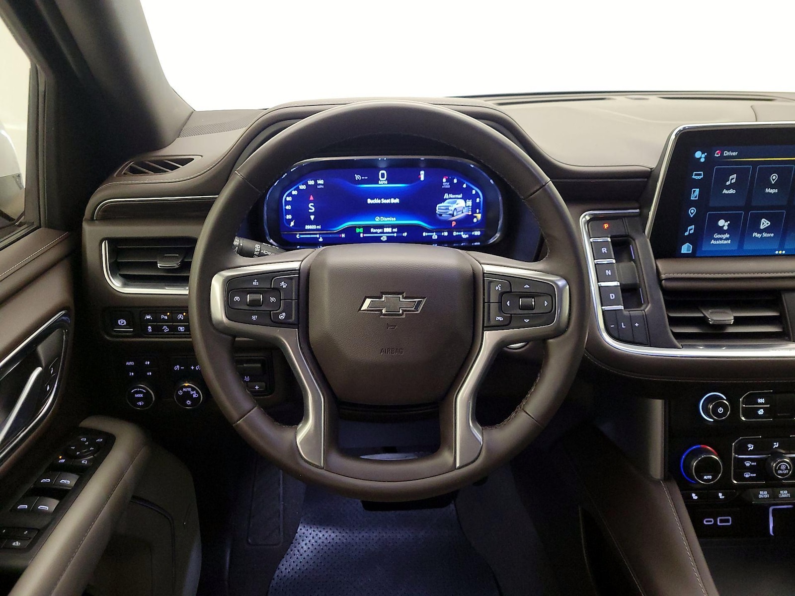 2024 Chevrolet Suburban Z71 - Photo 11