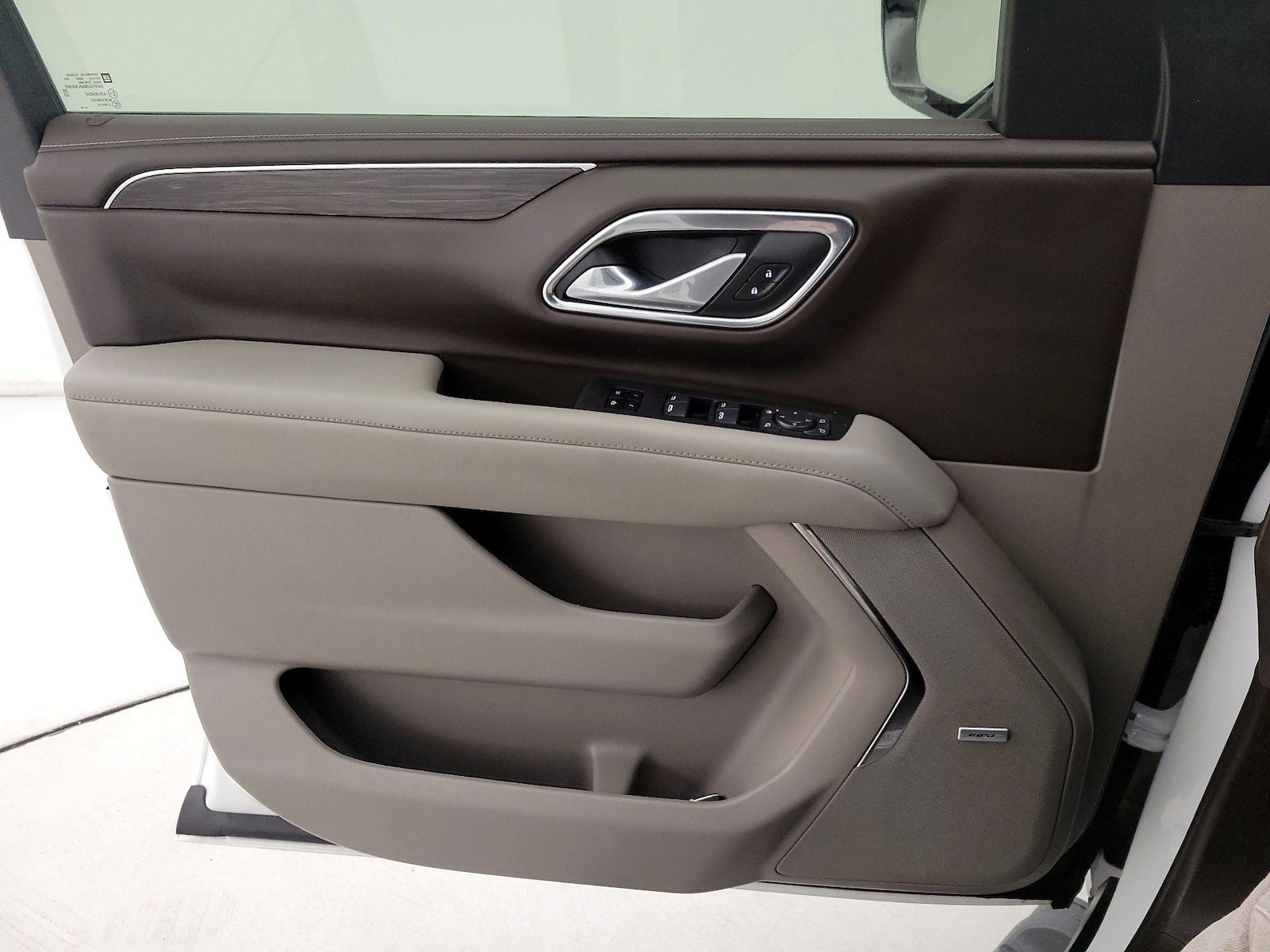 2024 Chevrolet Suburban Z71 - Photo 13