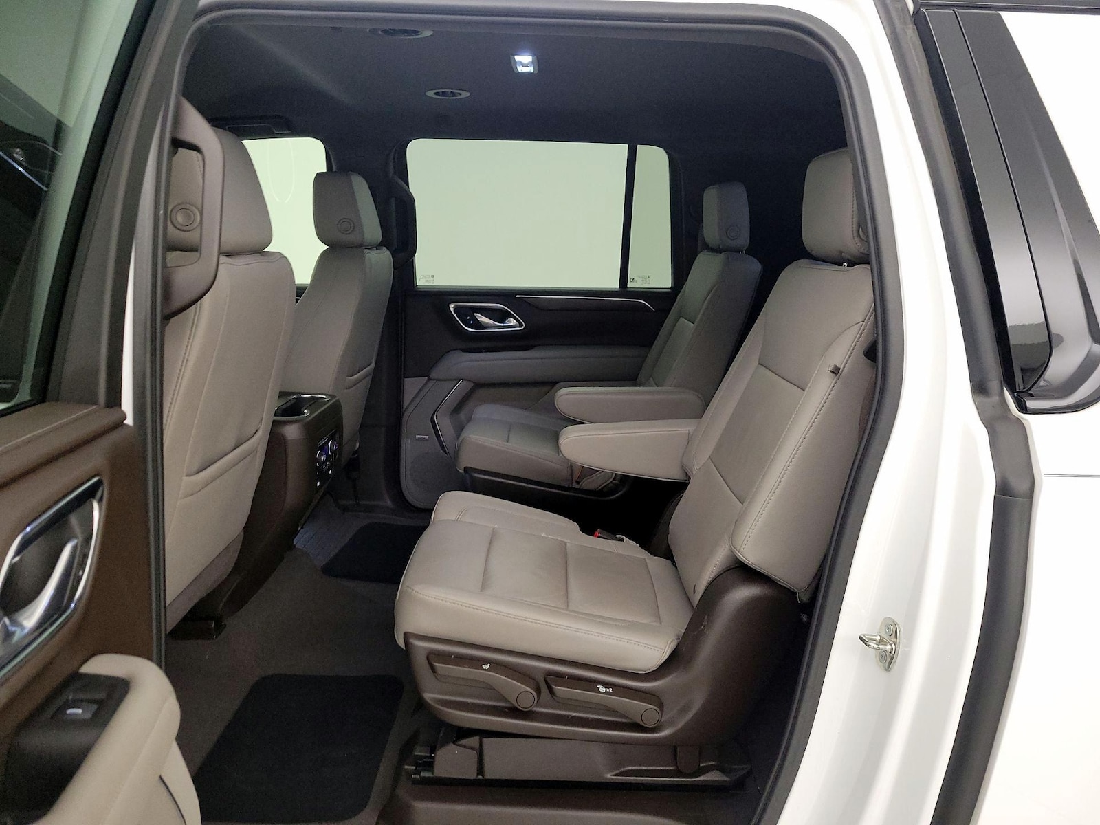 2024 Chevrolet Suburban Z71 - Photo 20