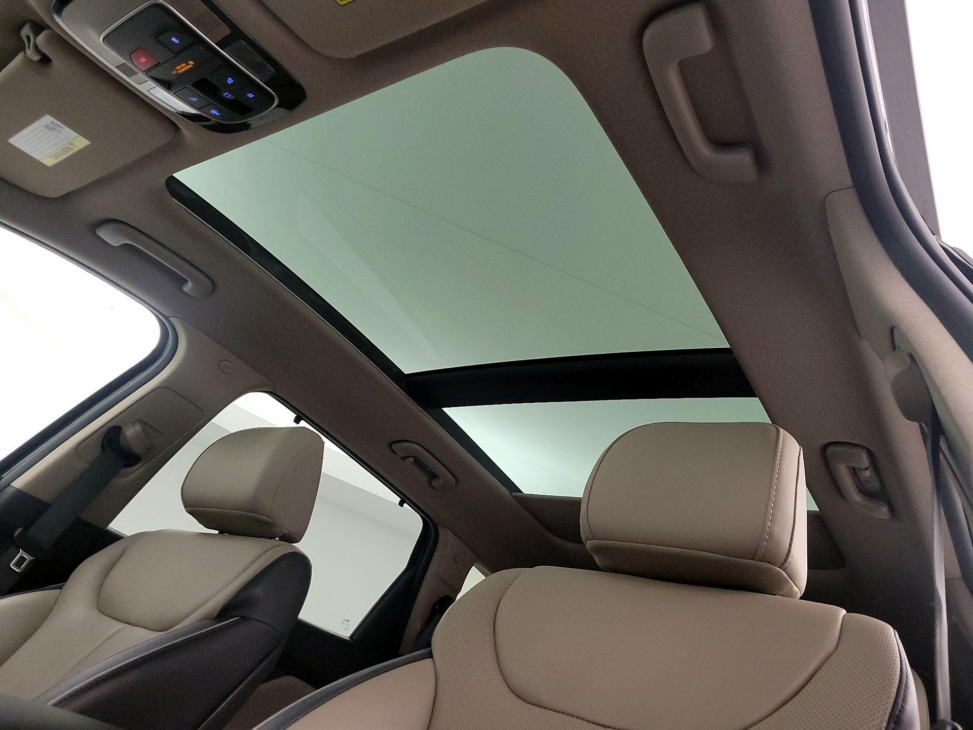 Thumbnail: 2023 Hyundai Santa Fe - 20