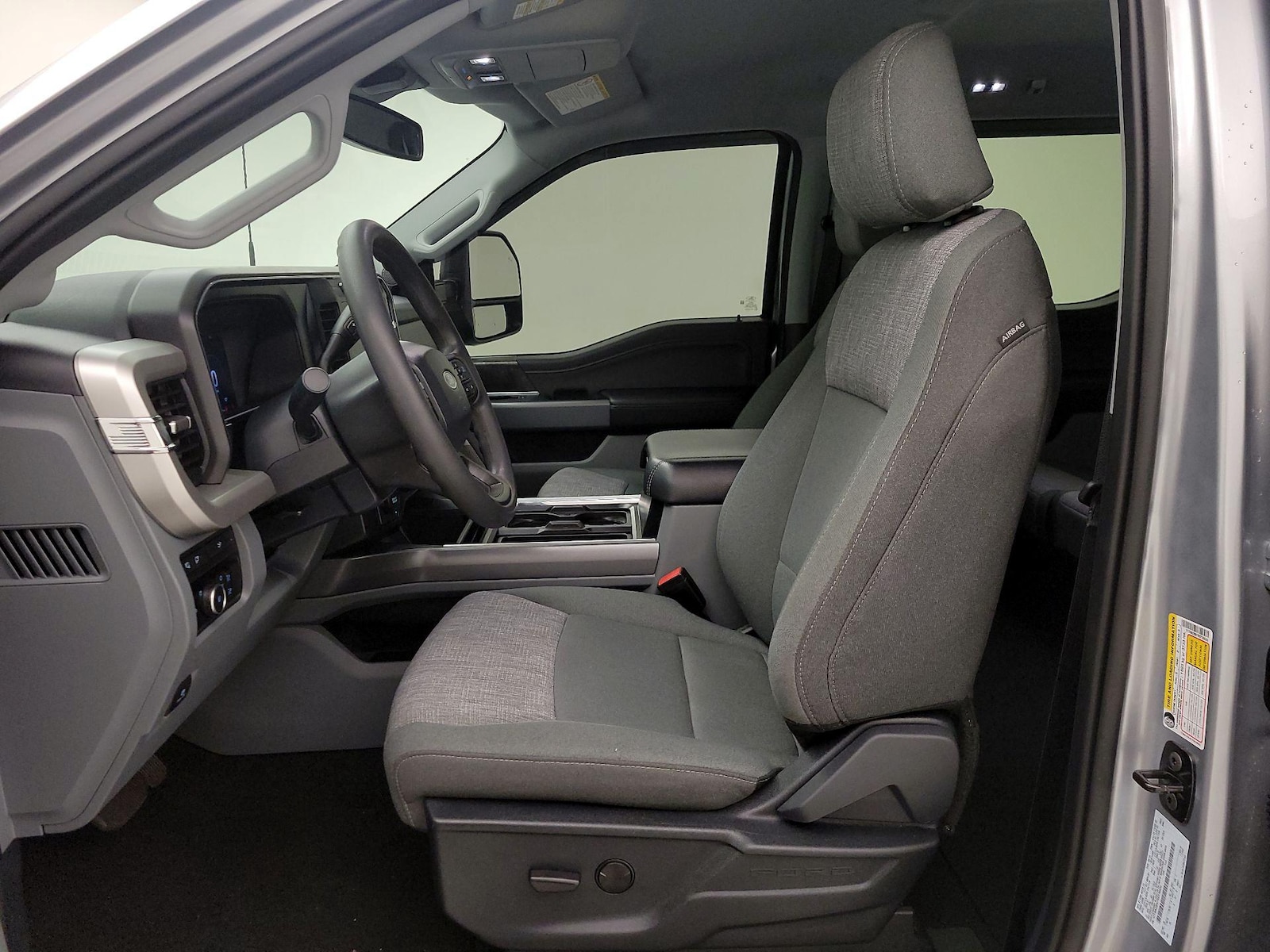 2024 Ford F-250 Super Duty XLT - Photo 12