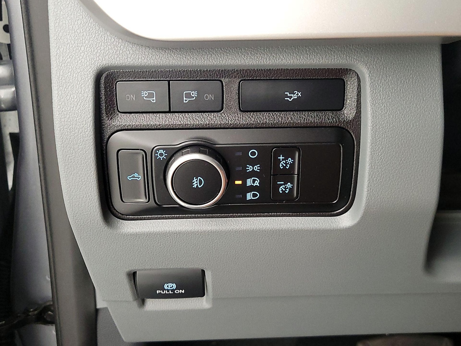 2024 Ford F-250 Super Duty XLT - Photo 14