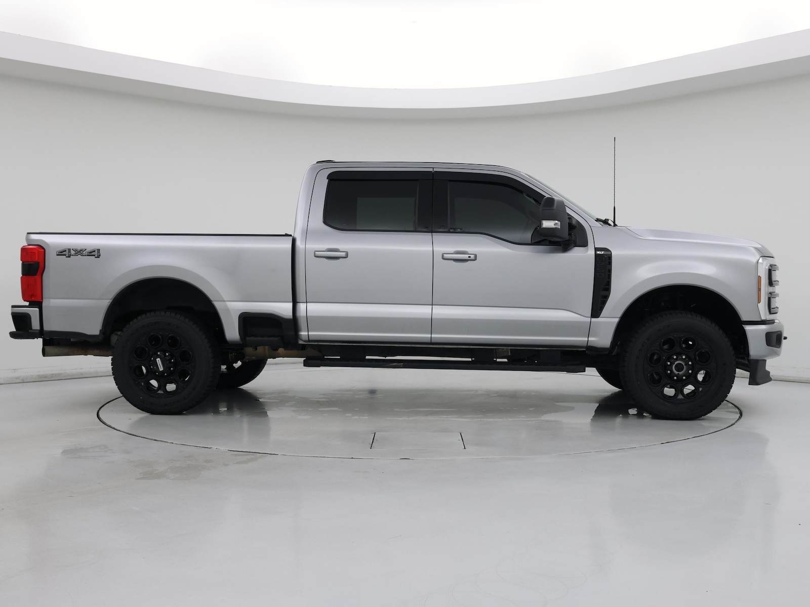 2024 Ford F-250 Super Duty XLT - Photo 8