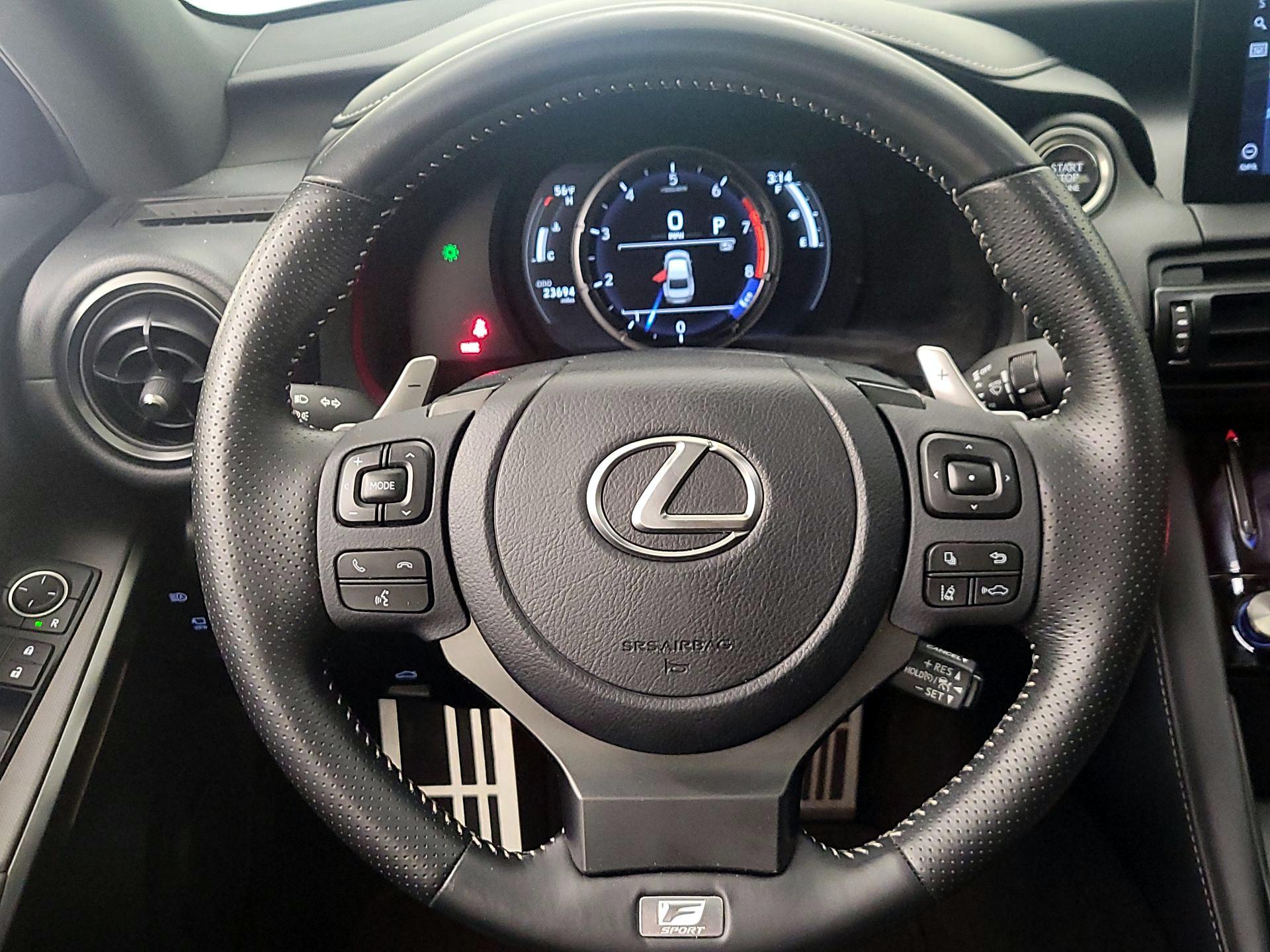 Thumbnail: 2024 Lexus IS - 10