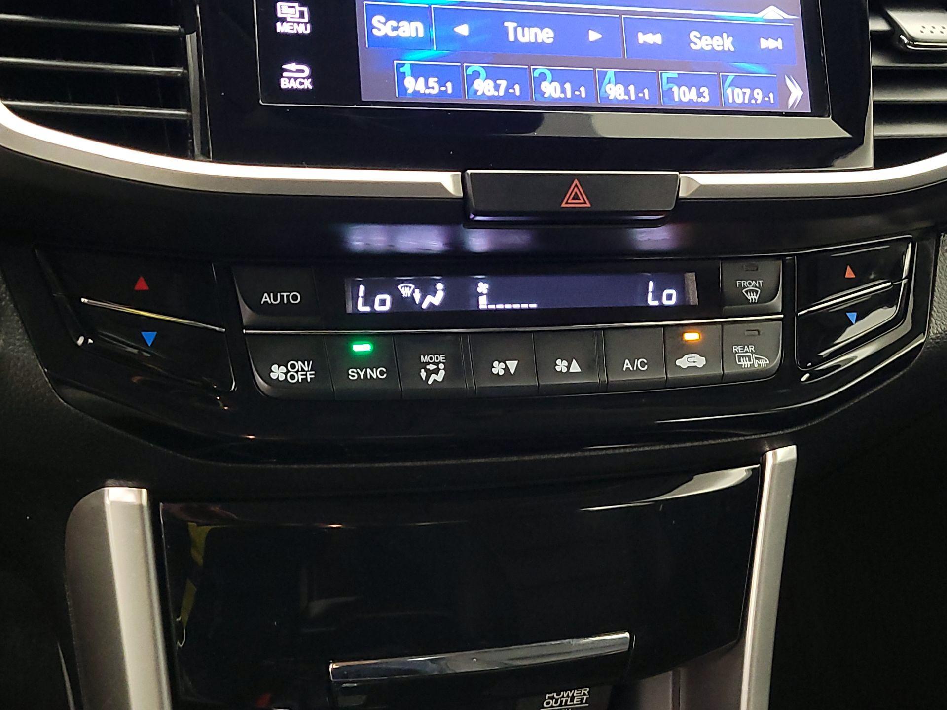 Thumbnail: 2017 Honda Accord - 17