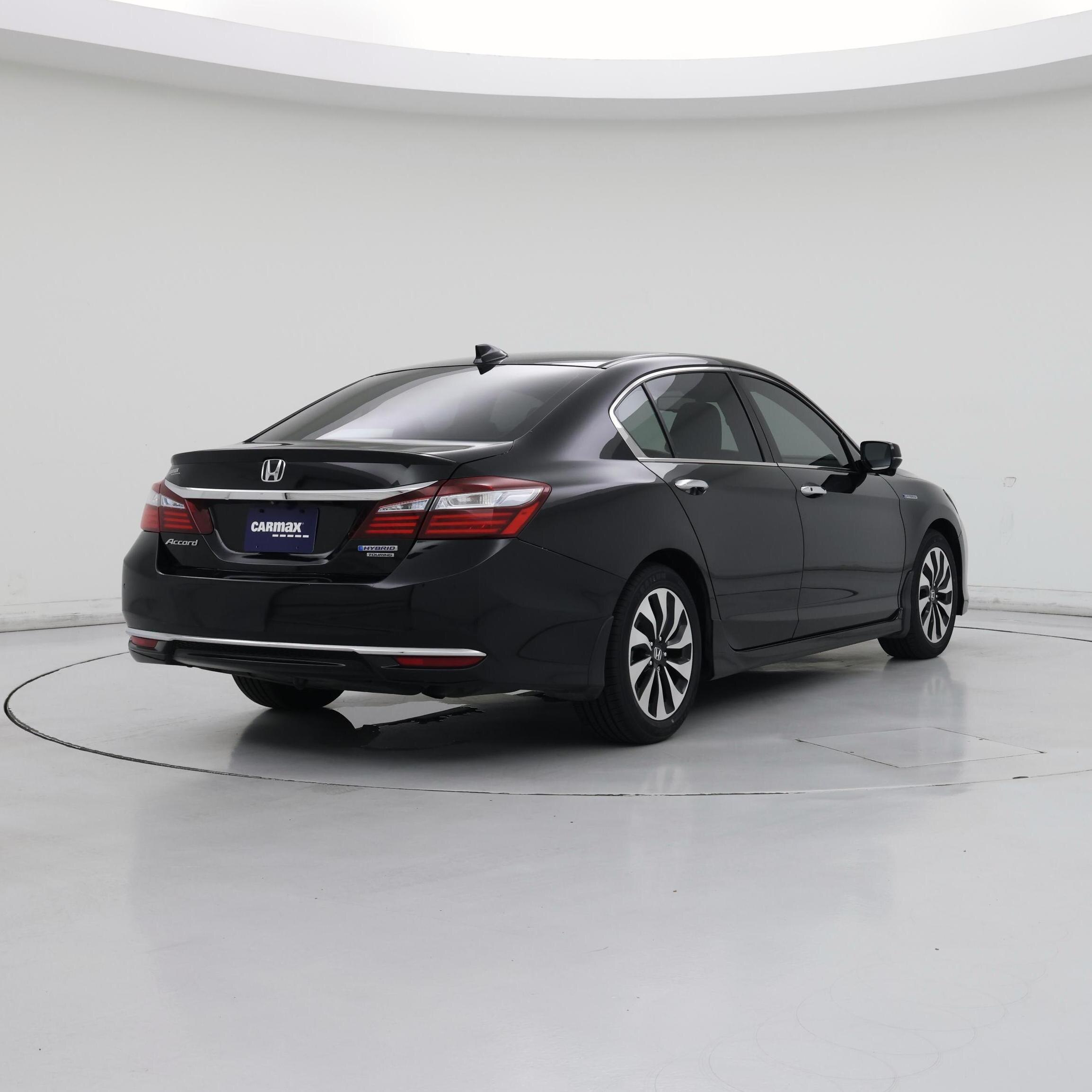 Thumbnail: 2017 Honda Accord - 8