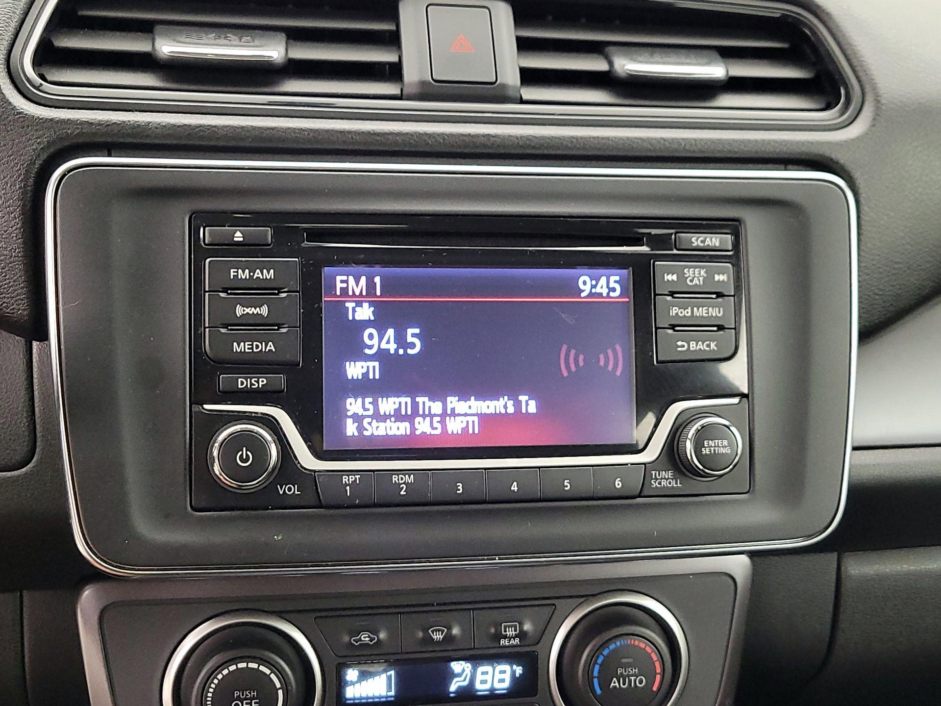 Thumbnail: 2019 Nissan Leaf - 15