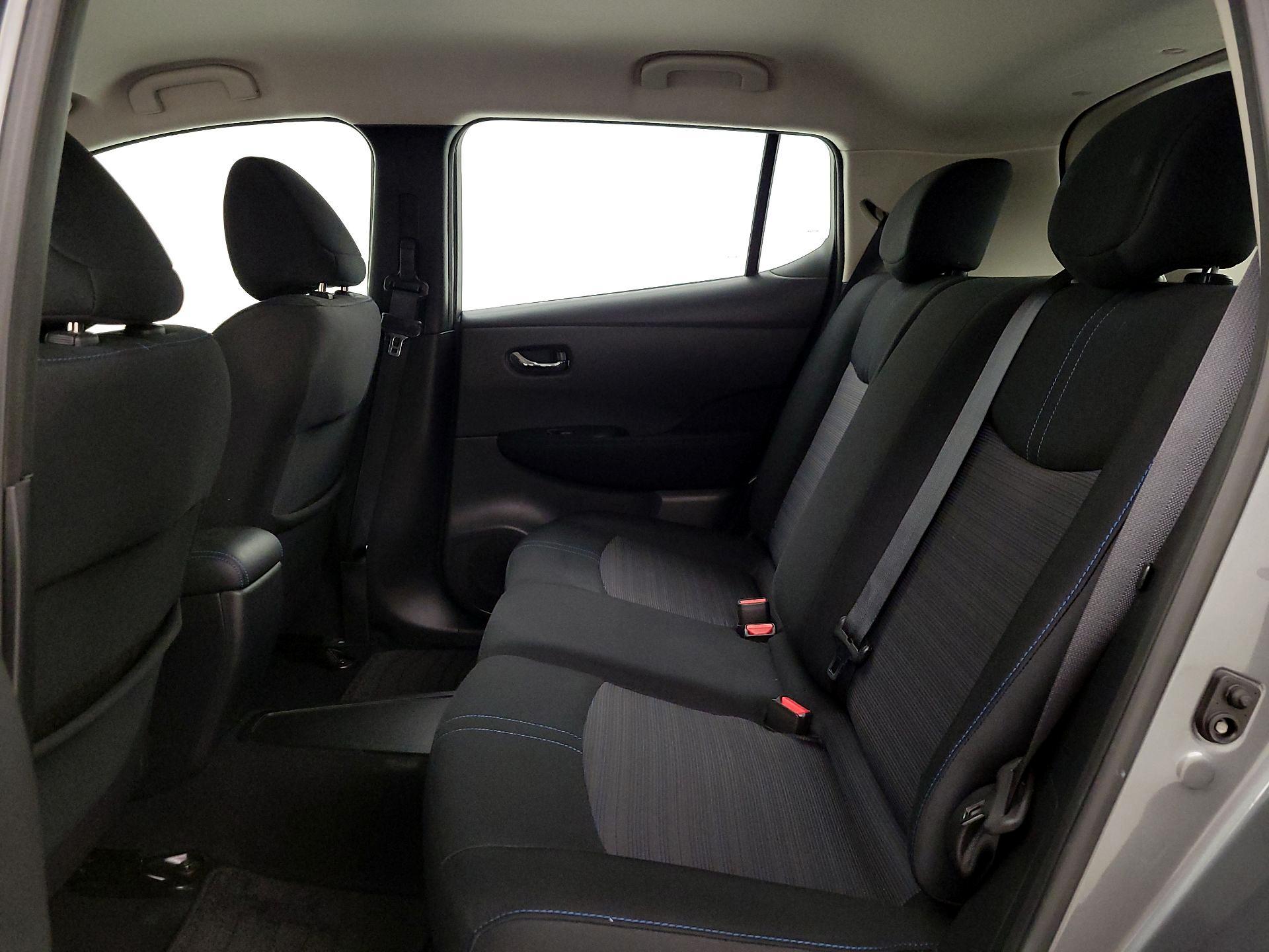 Thumbnail: 2019 Nissan Leaf - 19