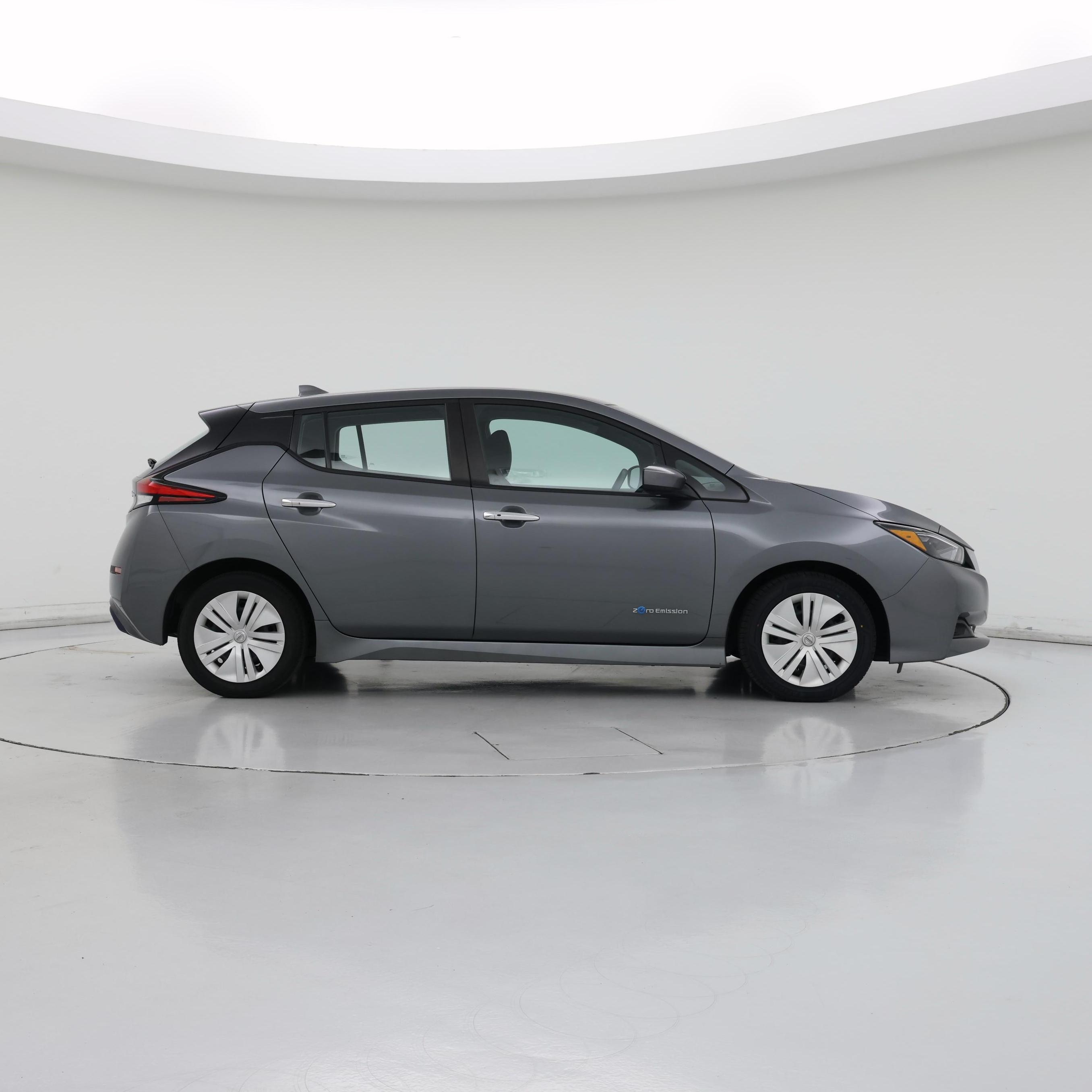 Thumbnail: 2019 Nissan Leaf - 7